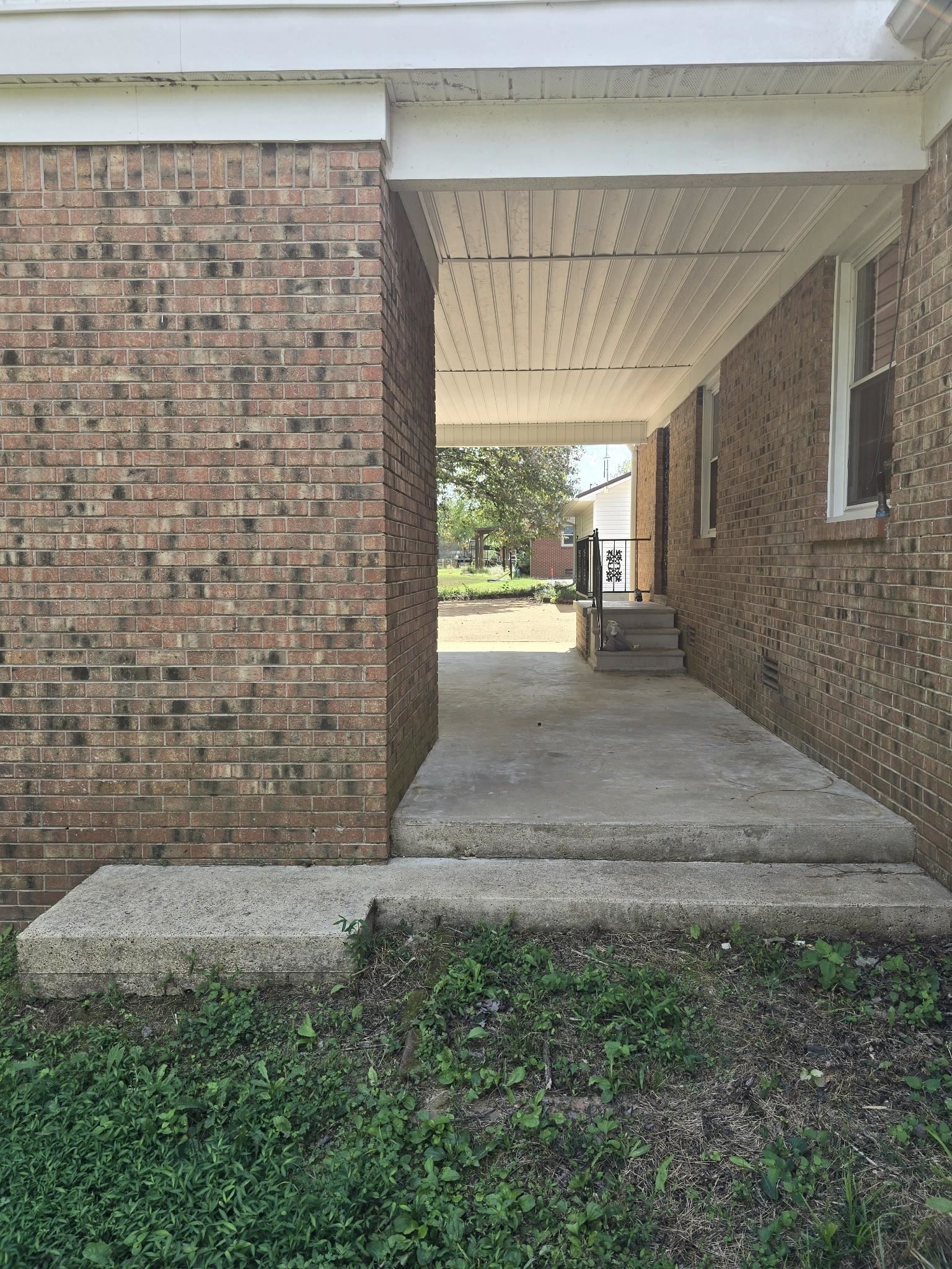 691 E Poplar Dr Property Photo 36