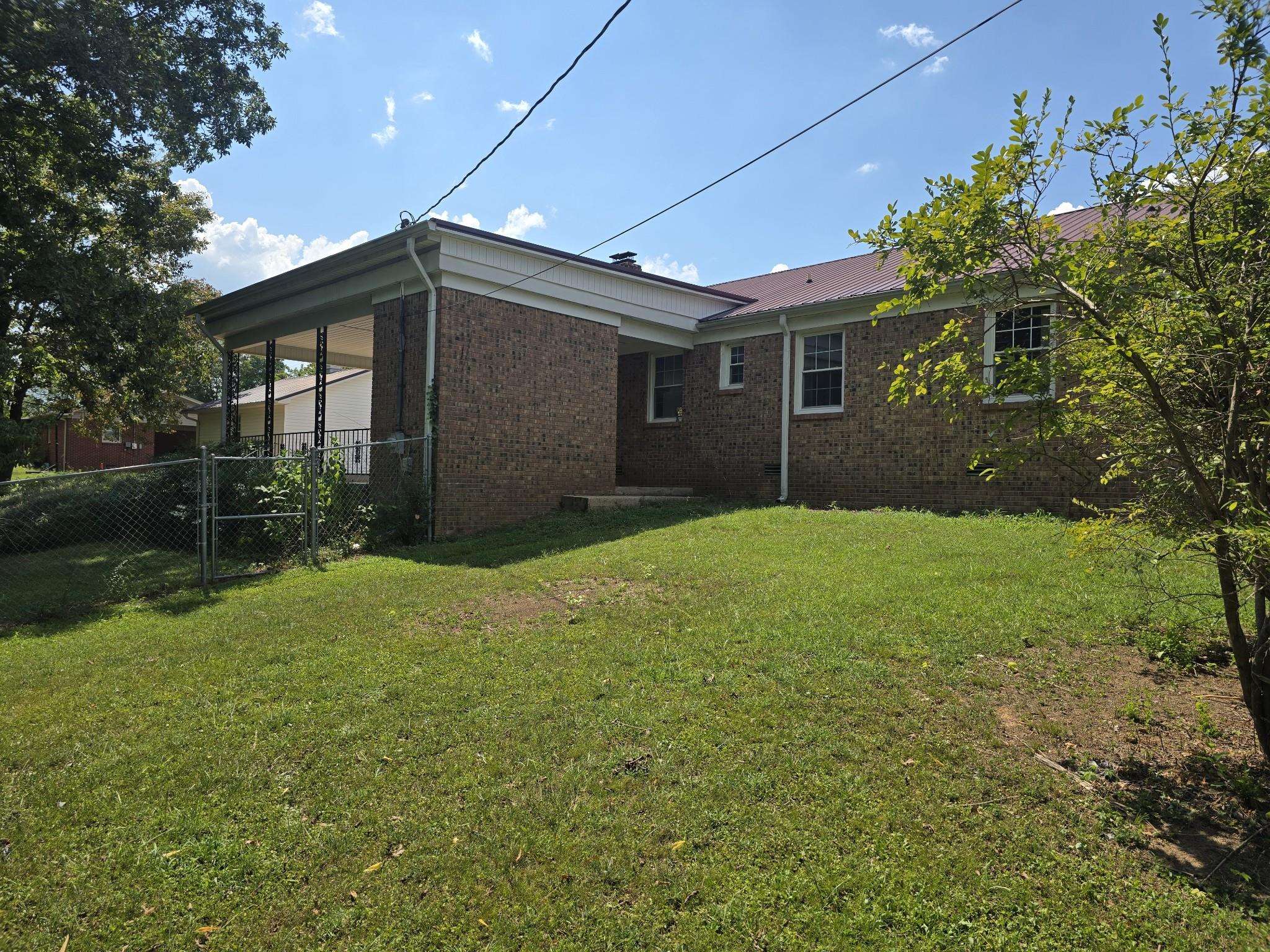 691 E Poplar Dr Property Photo 37