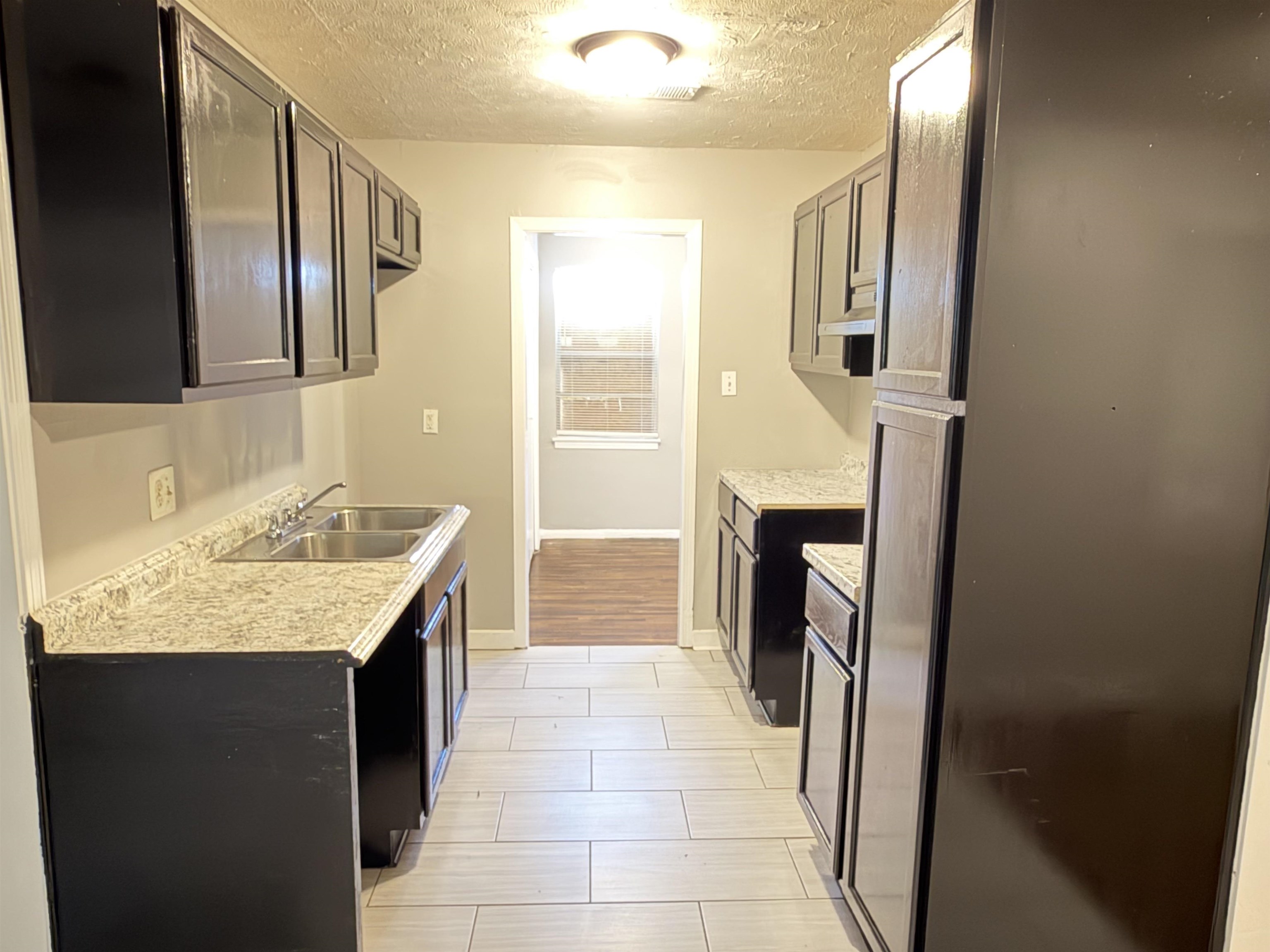 3649 Suzanne Dr Property Photo 10