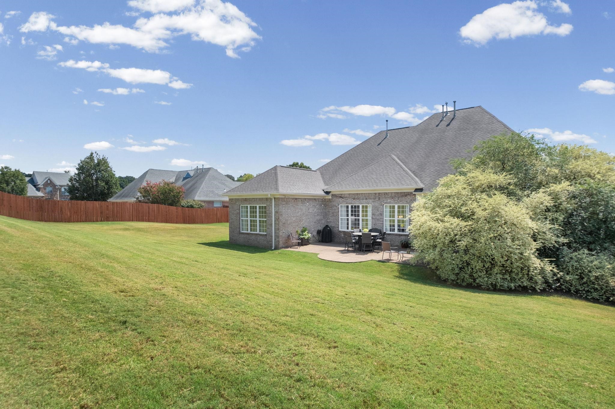 9424 Laurel Hill Dr Property Photo 39