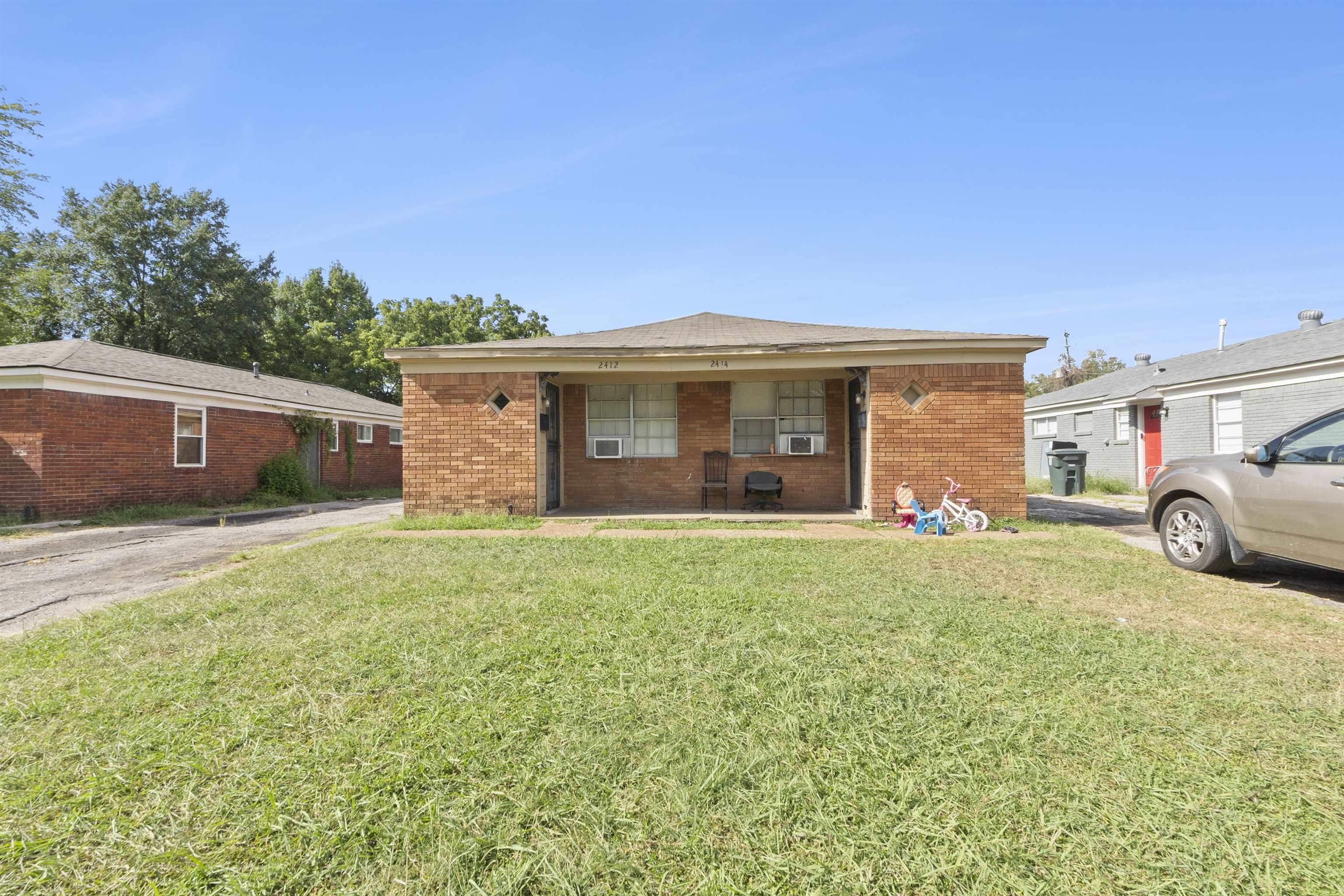 2436 Charjean Cv Property Photo 4