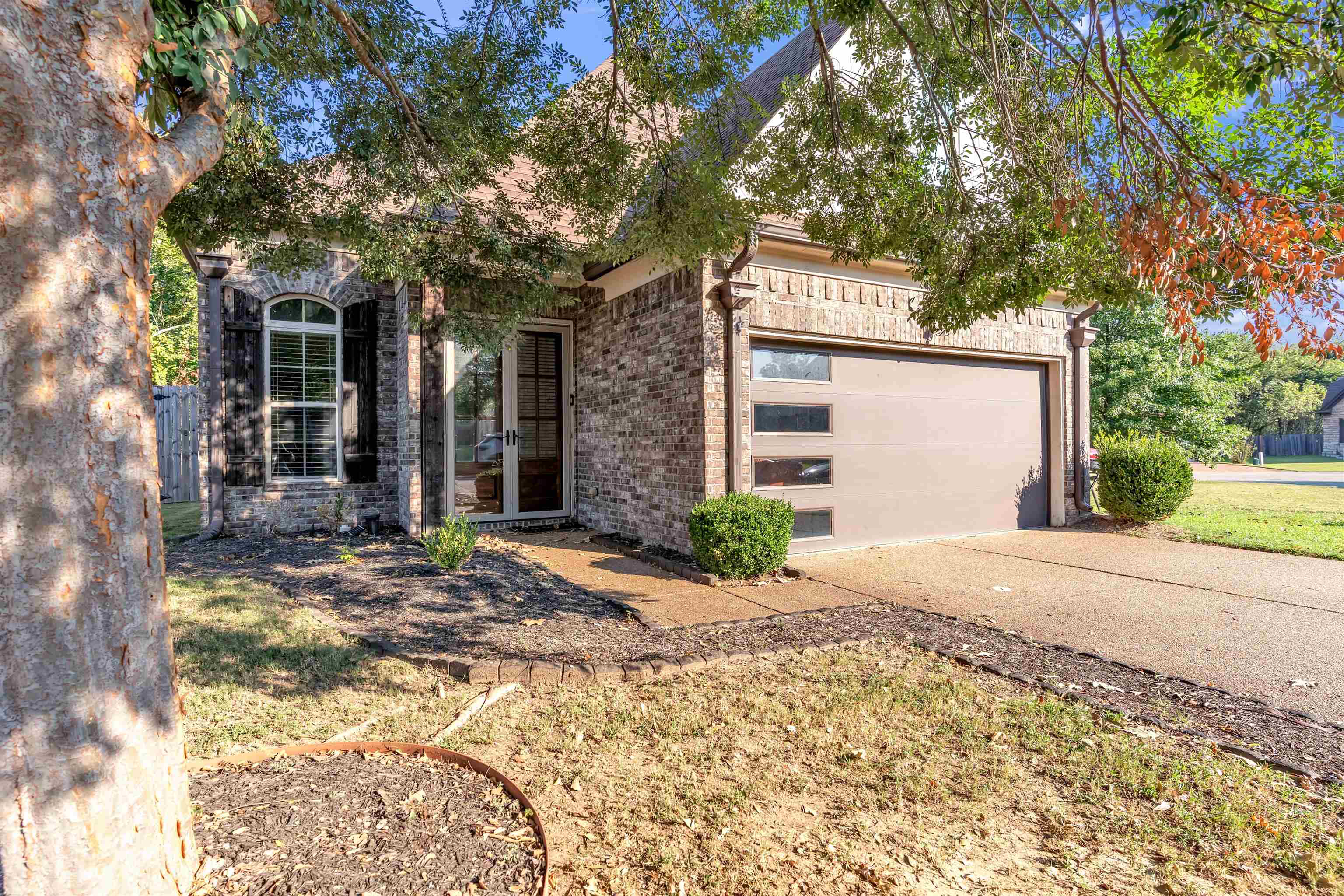 4835 Saddlehorn Cv Property Photo 2
