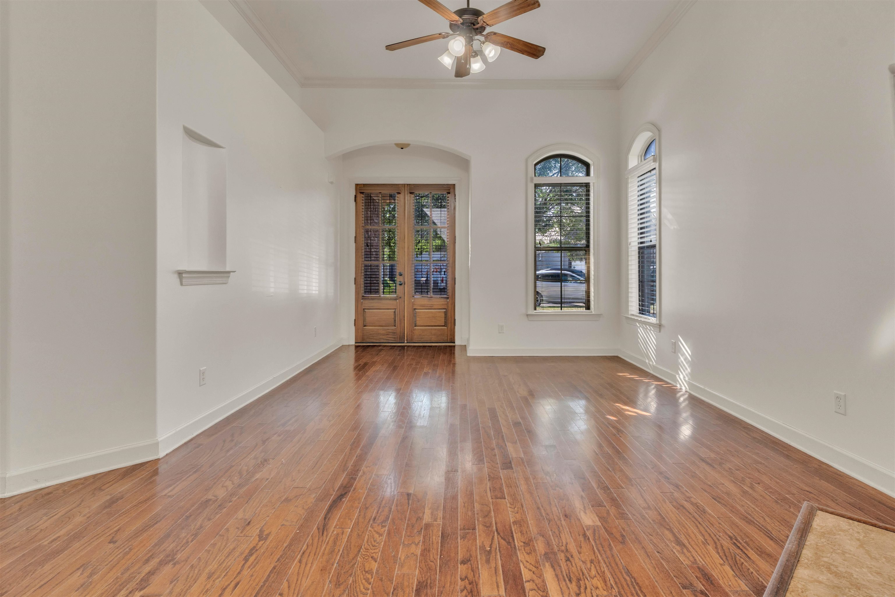 4835 Saddlehorn Cv Property Photo 4