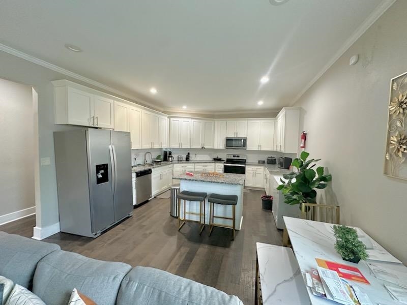 31 S Morrison St Property Photo 5