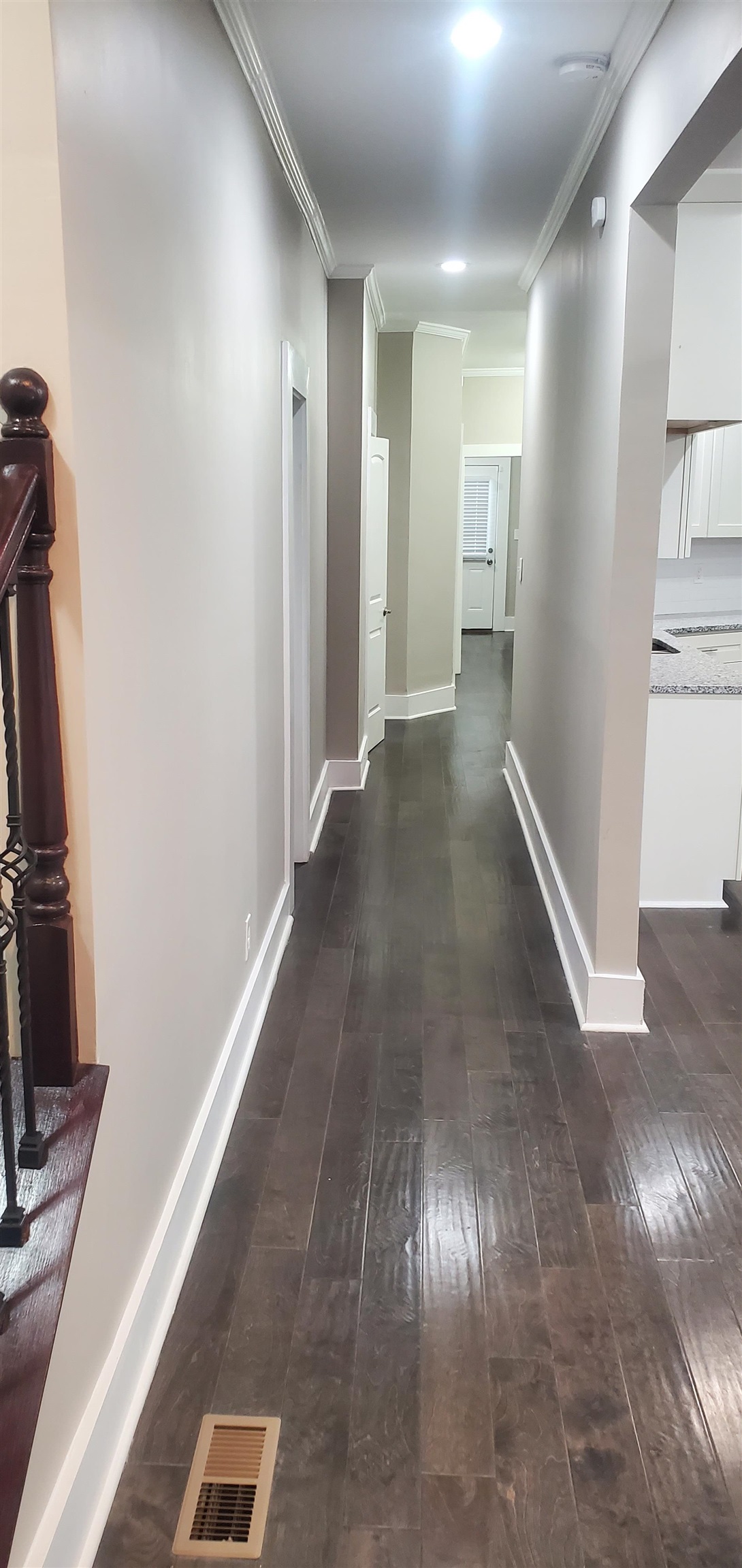 31 S Morrison St Property Photo 6