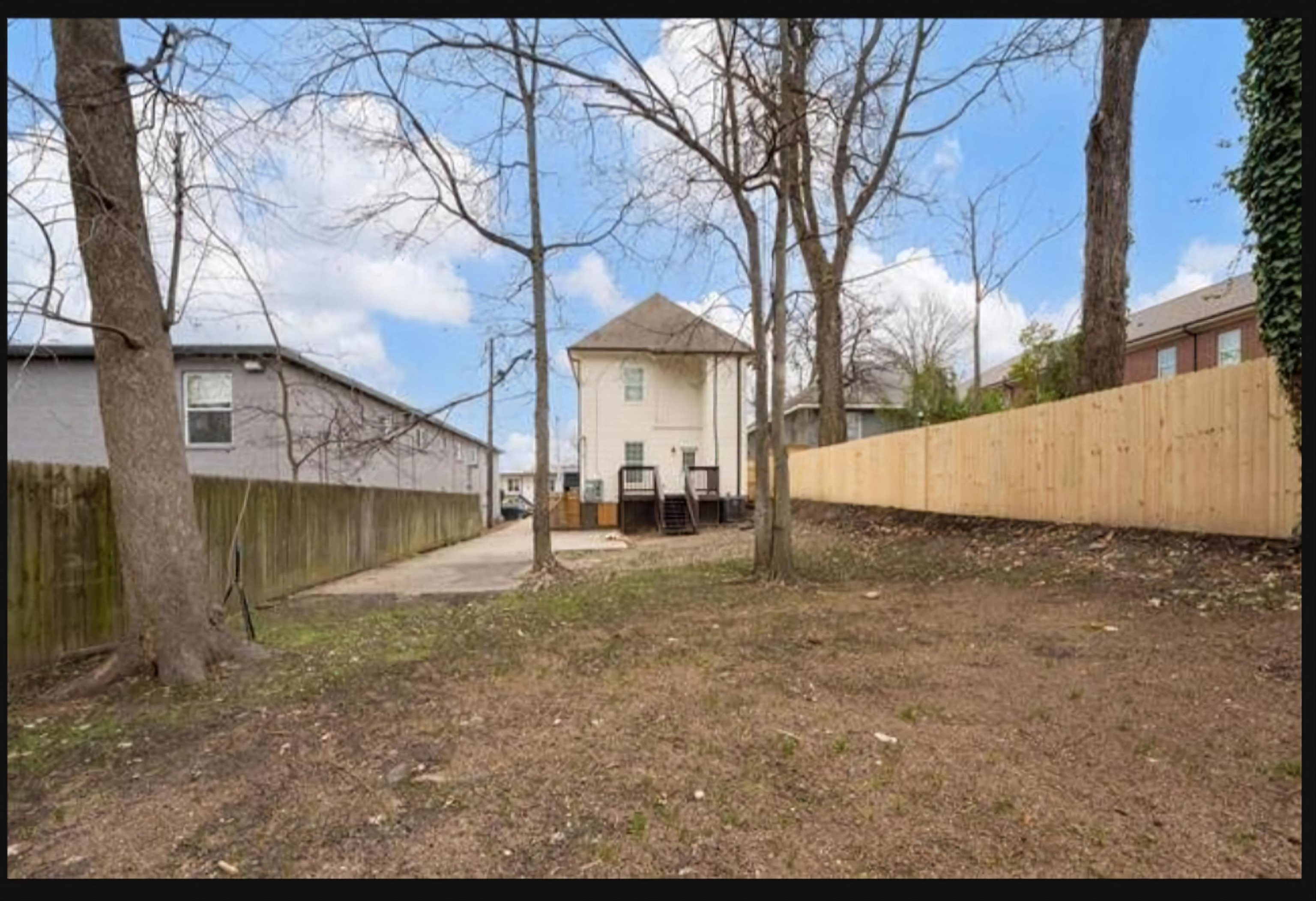 31 S Morrison St Property Photo 23