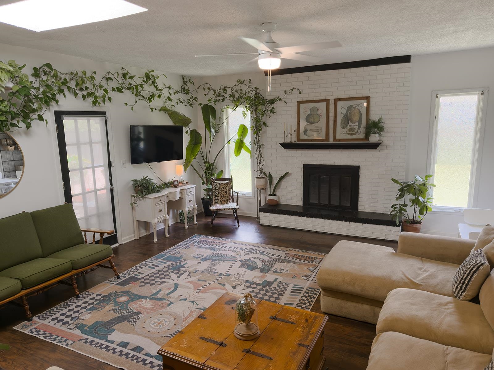 1941 Edward Ave Property Photo 5