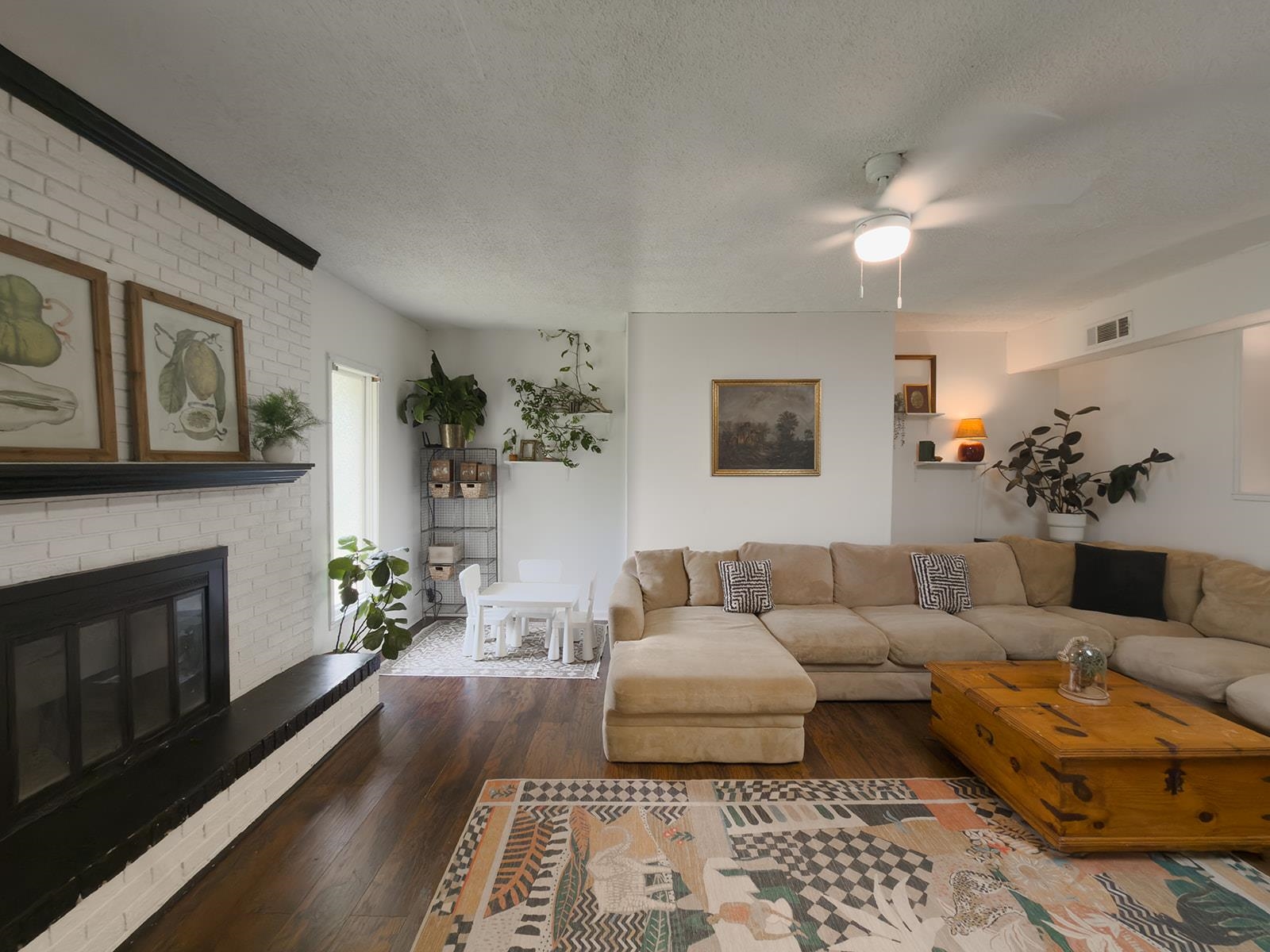 1941 Edward Ave Property Photo 6