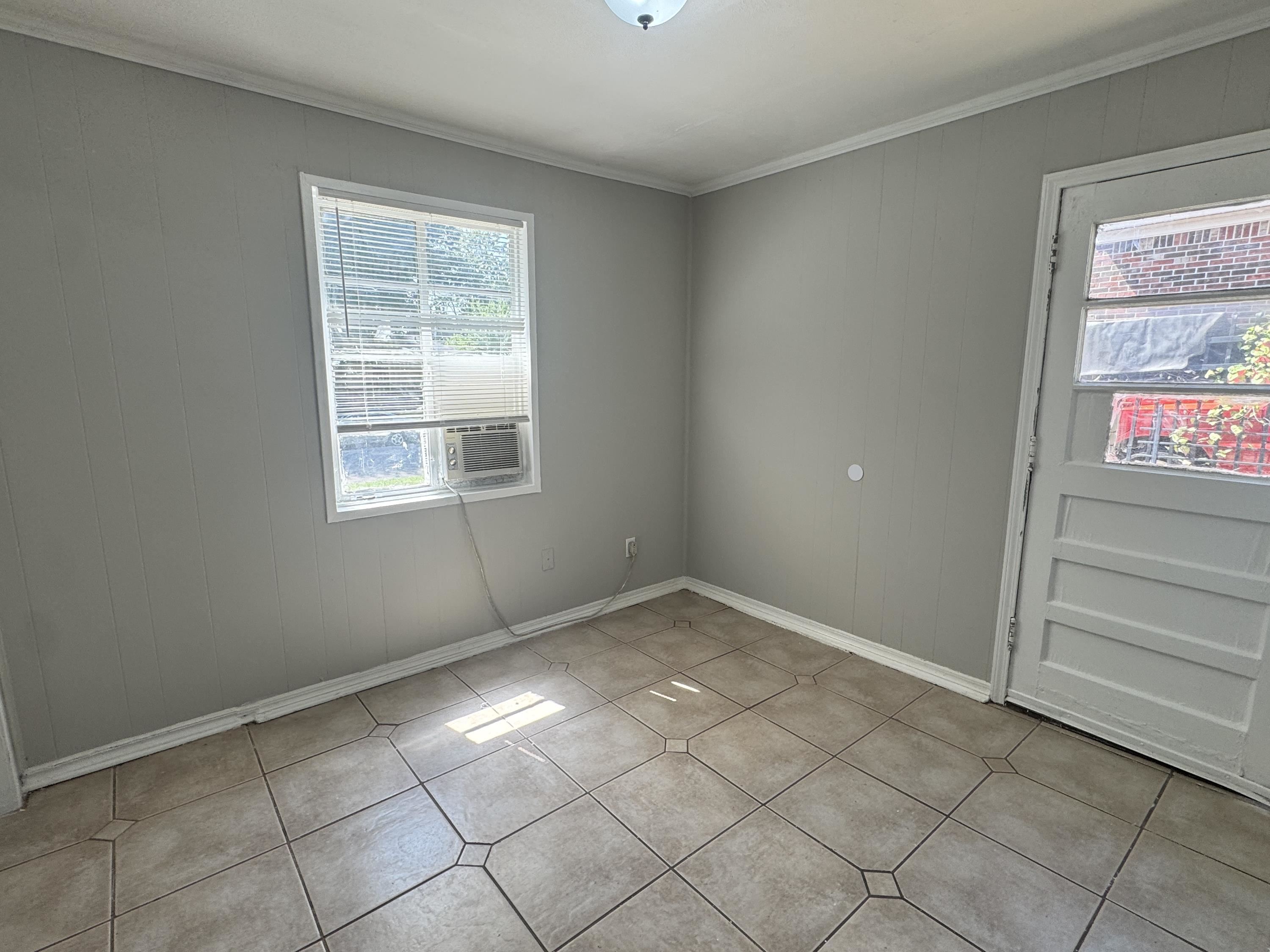1770 Sugarloaf St Property Photo 7