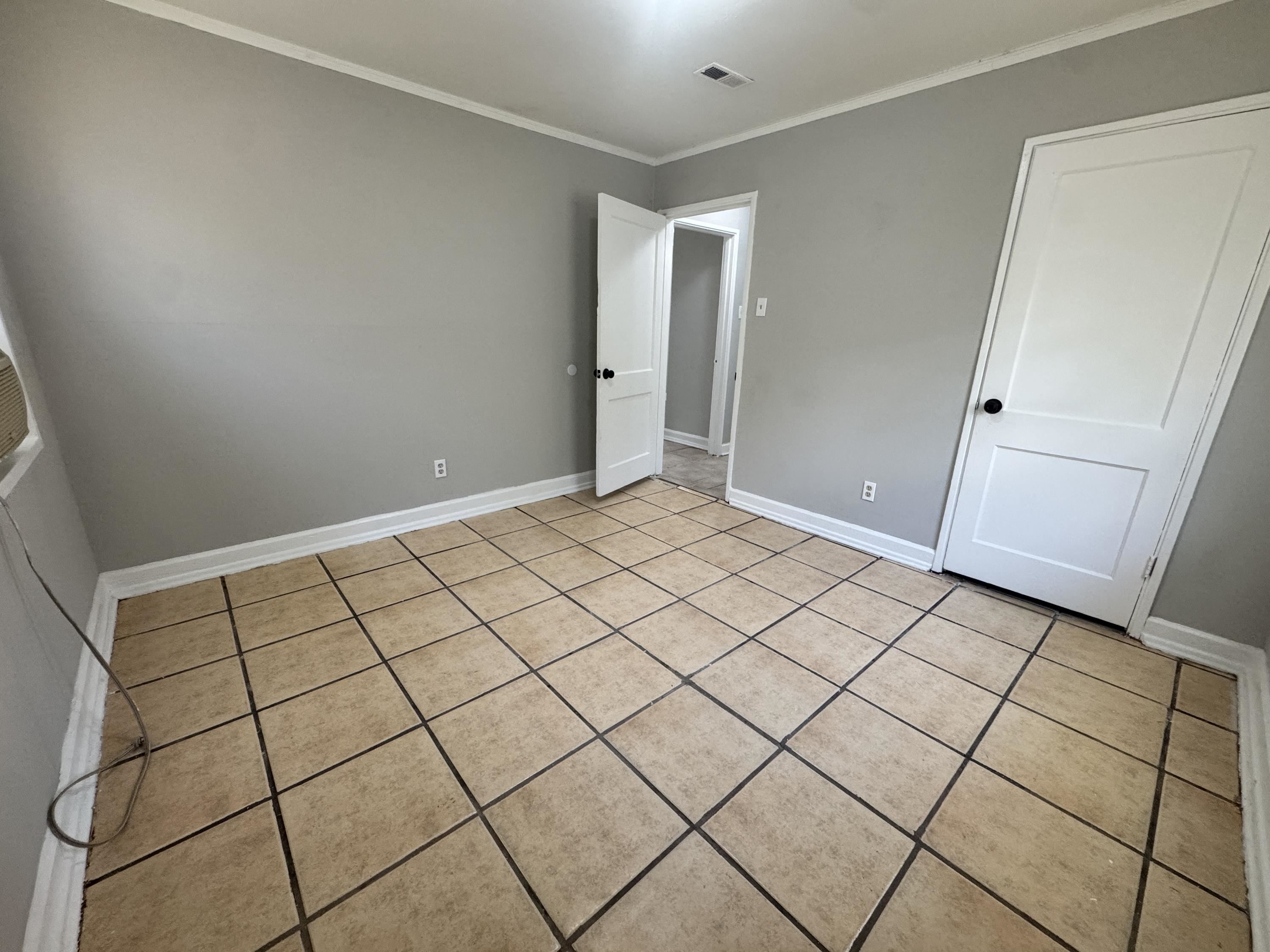 1770 Sugarloaf St Property Photo 8