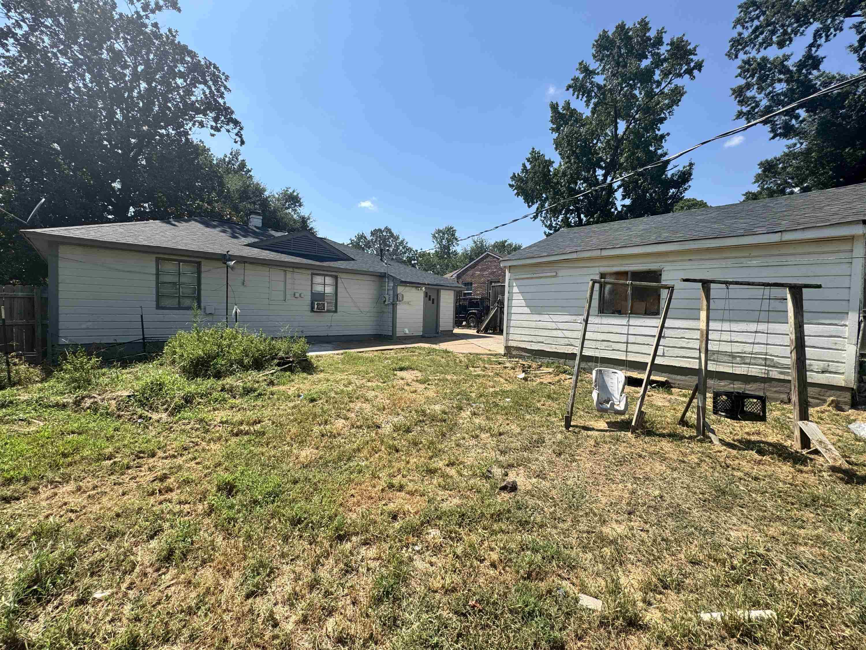 1770 Sugarloaf St Property Photo 14