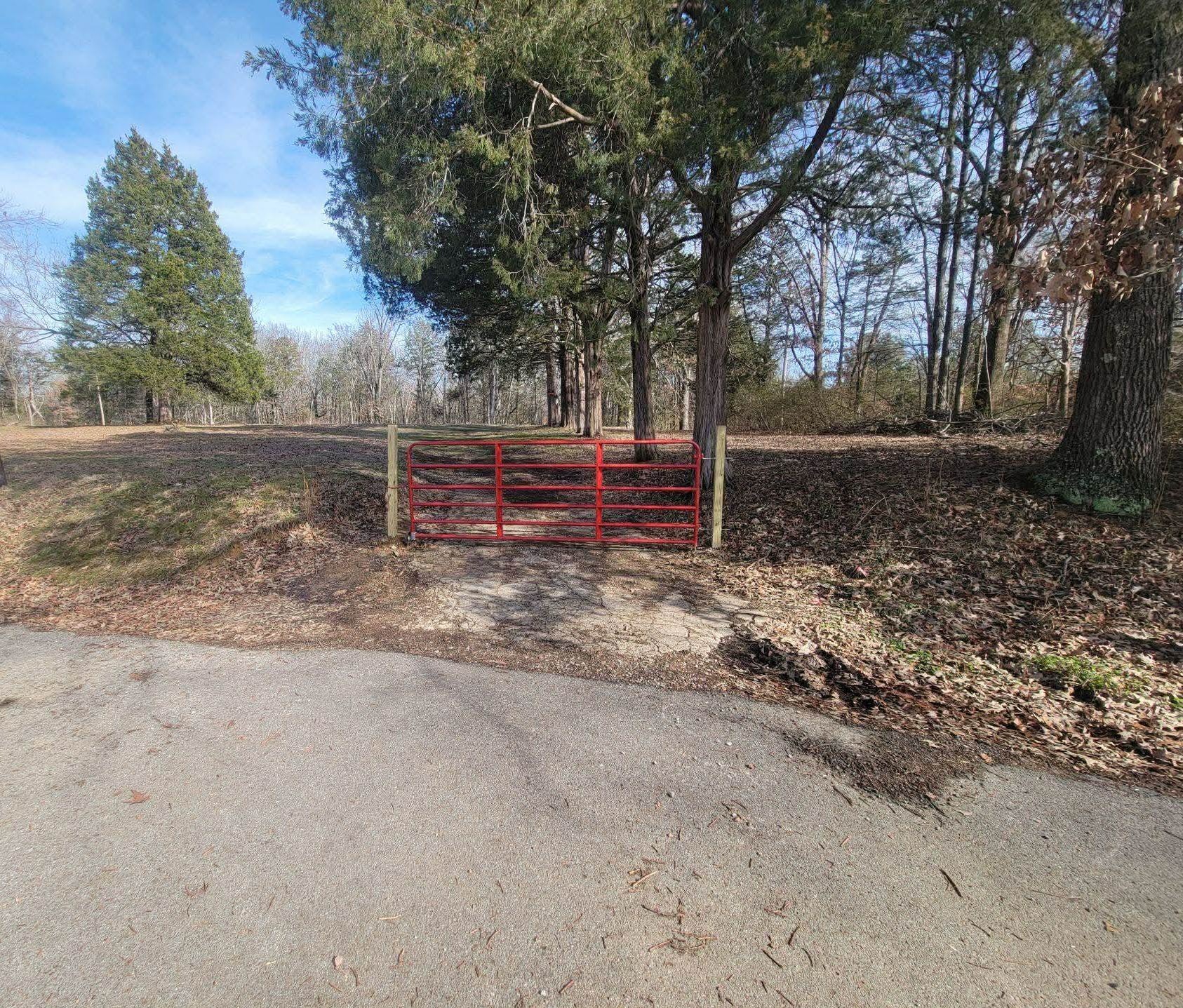Kay Ln Property Photo 19