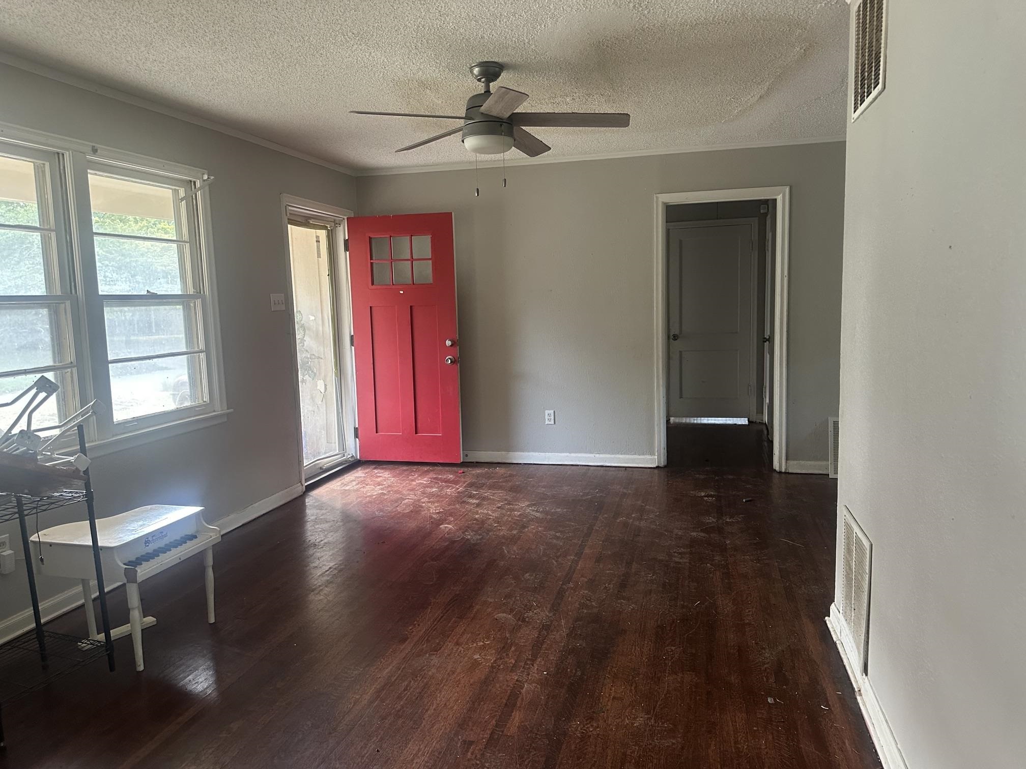 4448 Dunn Ave Property Photo 2