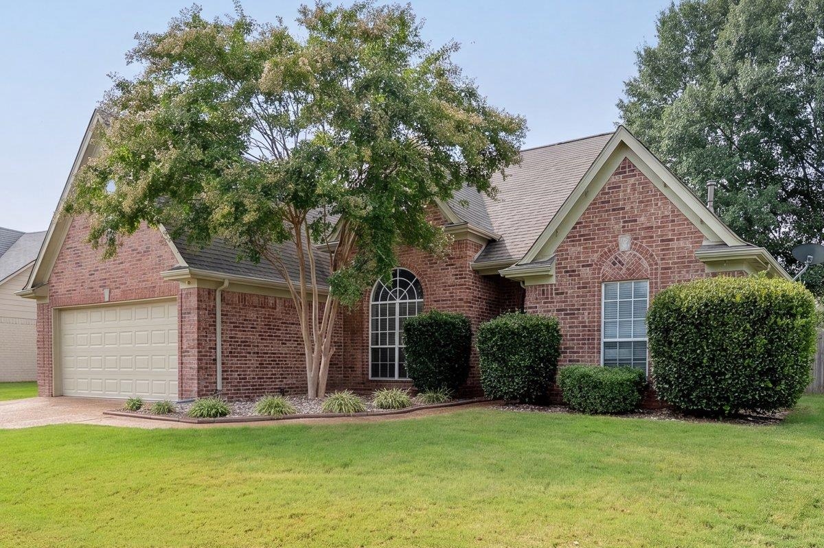 11181 Ivy Dr Property Photo 2