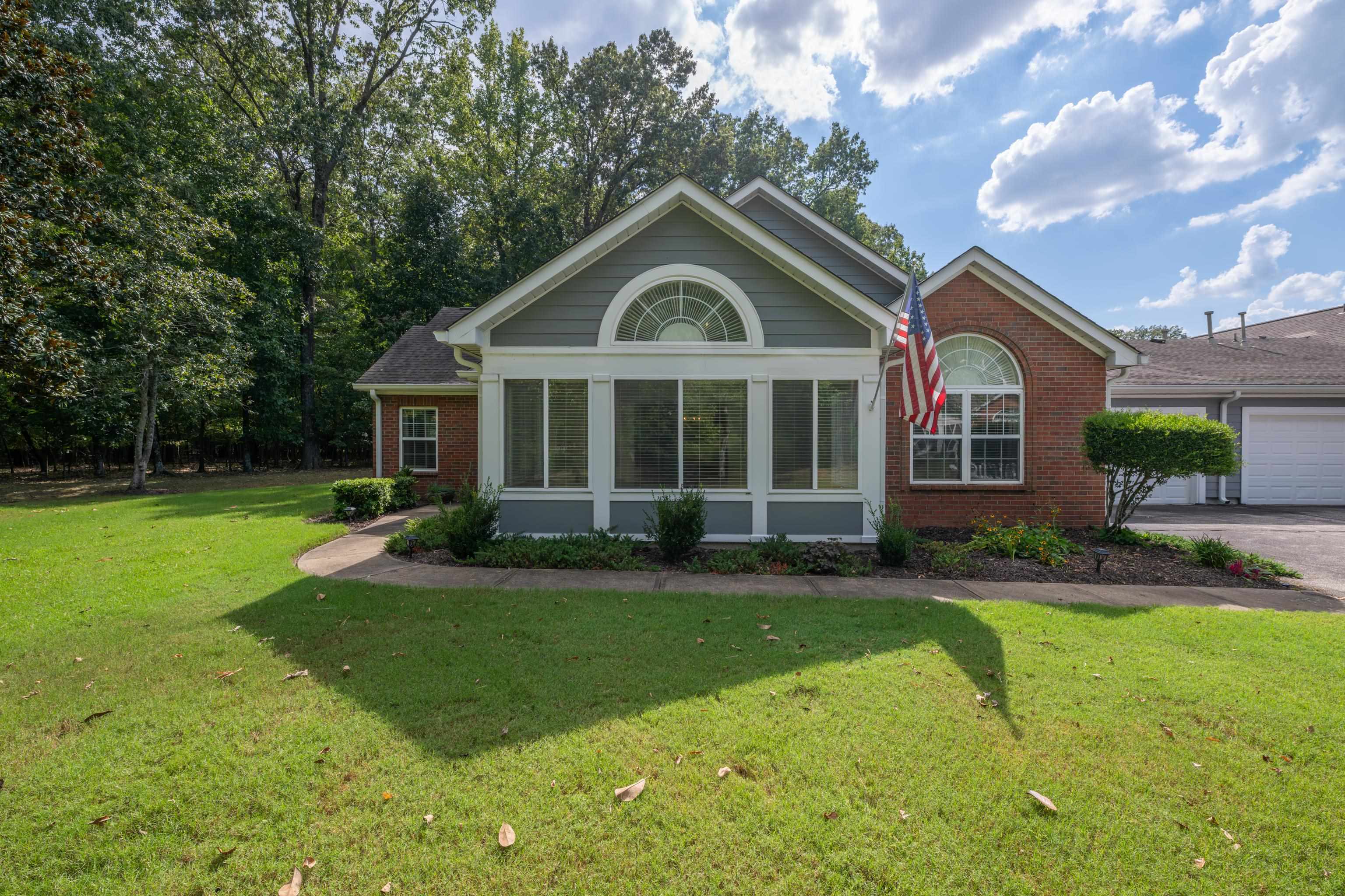 1097 Oak Timber Cir 64 Property Photo 4