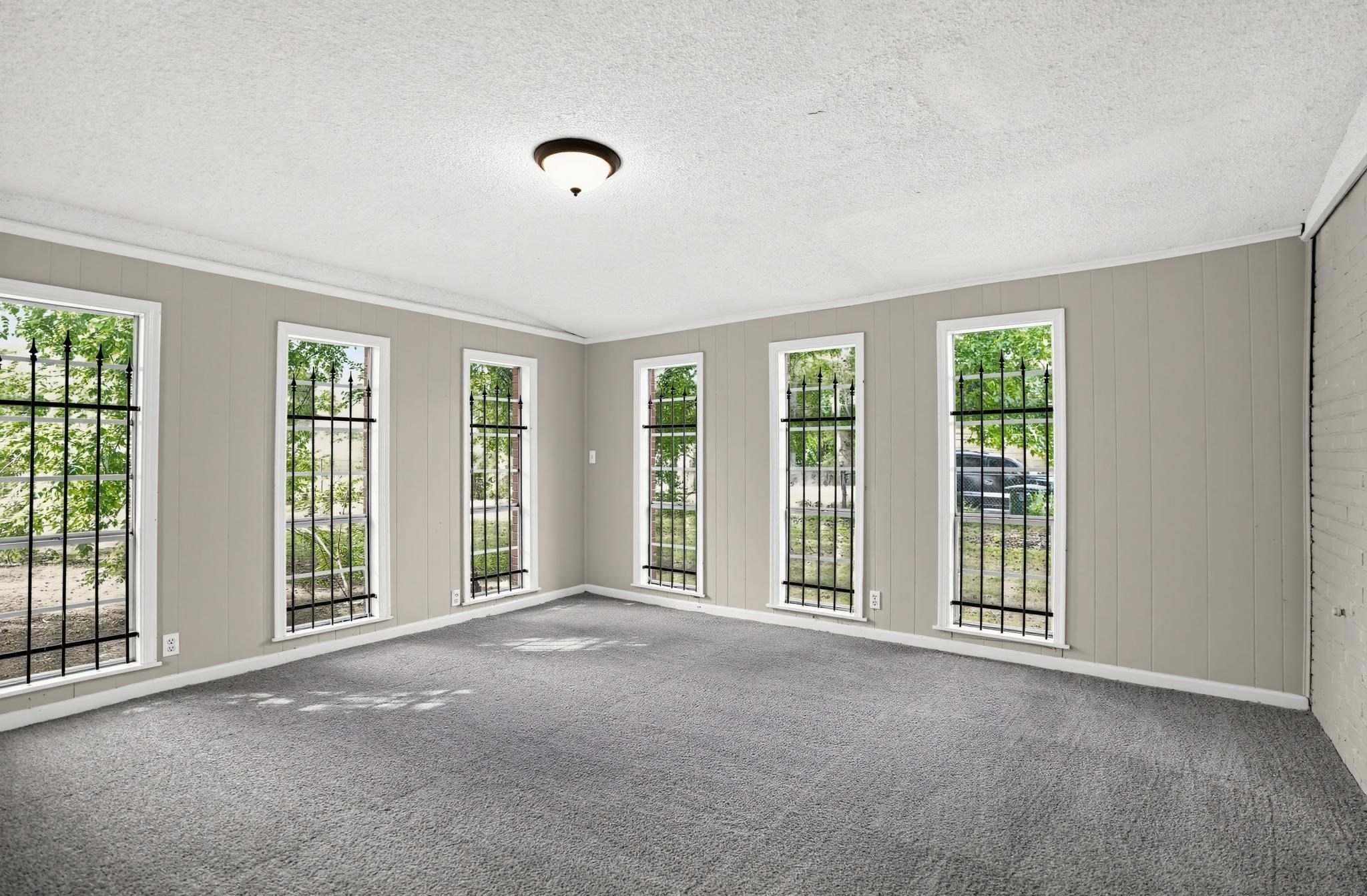 175 Horse Shoe Cv Property Photo 14