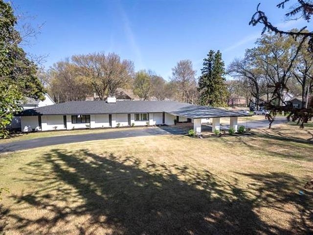 180 Waring Rd Property Photo 3