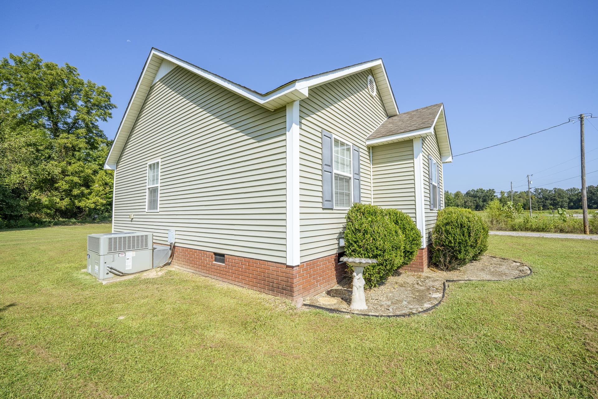51 Erin Ln Property Photo 23