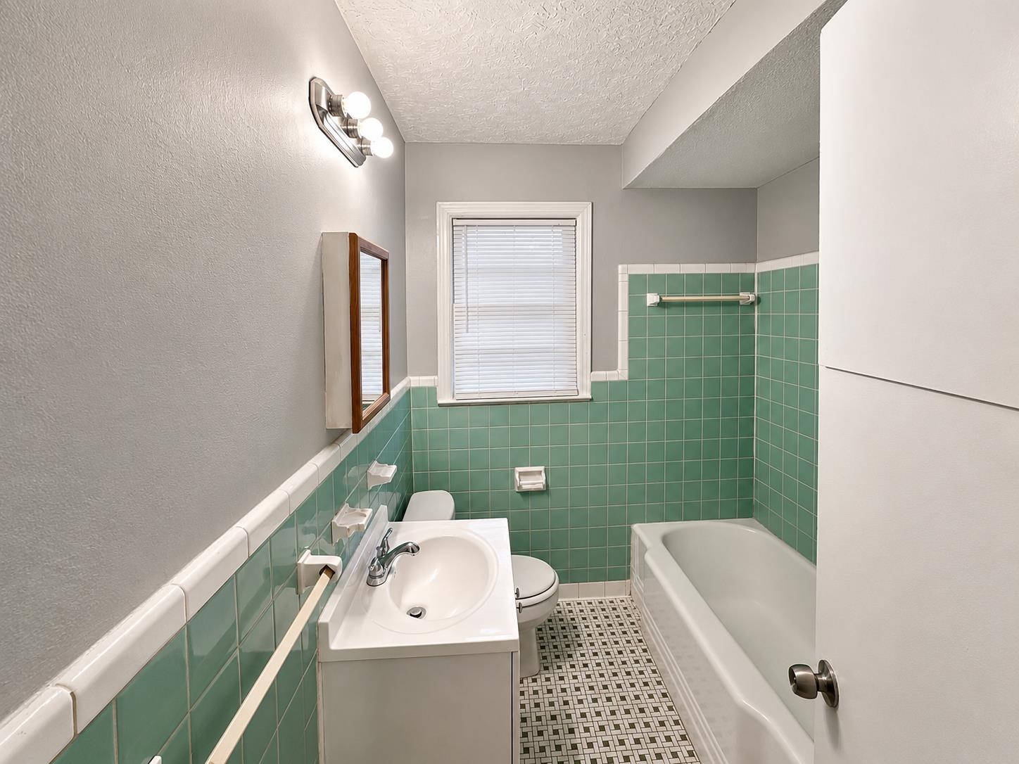 5262 Cottonwood Rd Property Photo 9