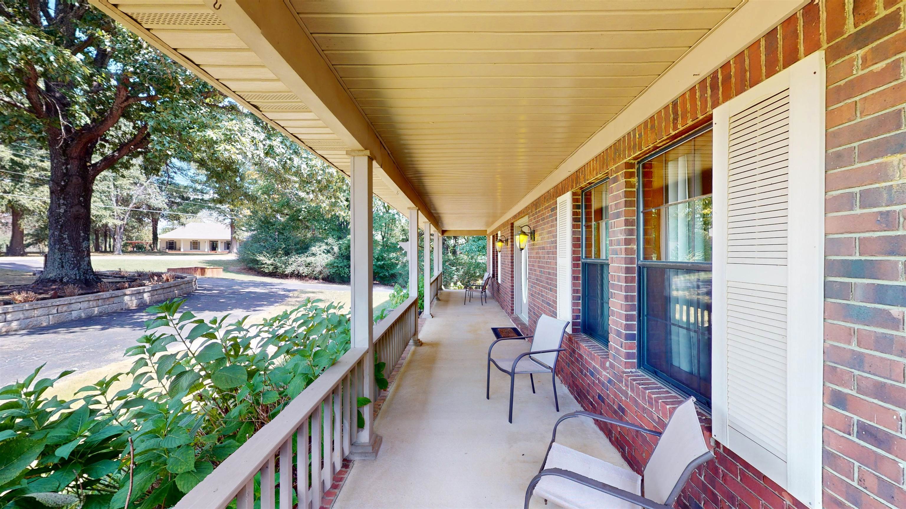 420 Joann Rd Property Photo 4