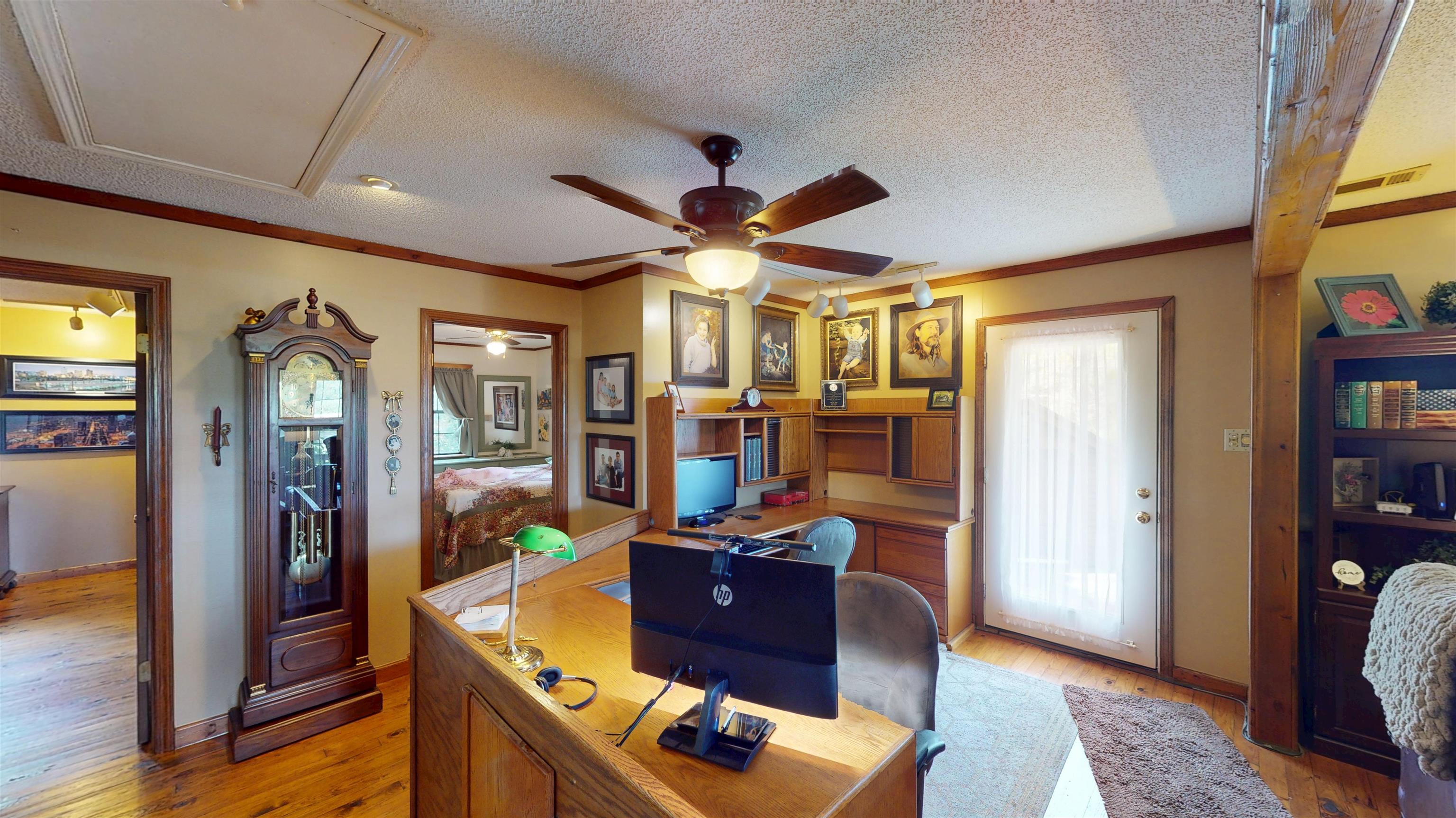 420 Joann Rd Property Photo 9