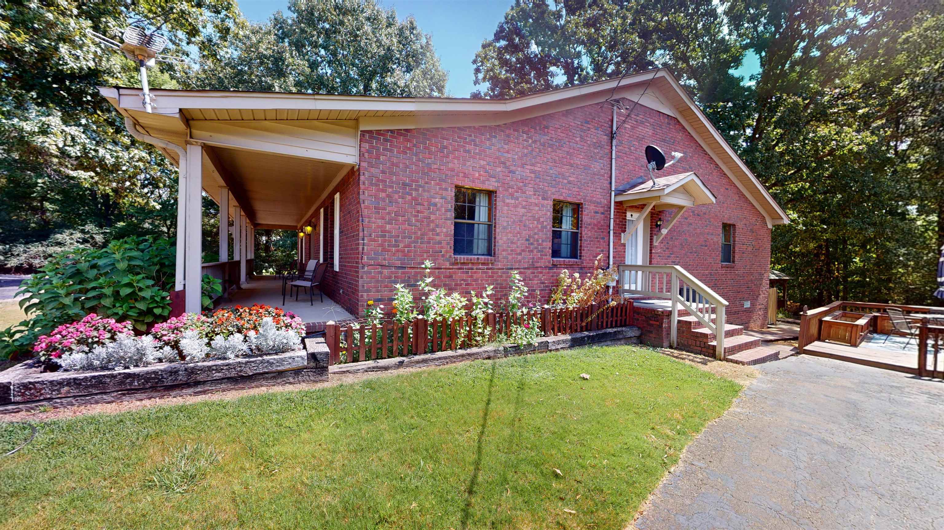 420 Joann Rd Property Photo 23