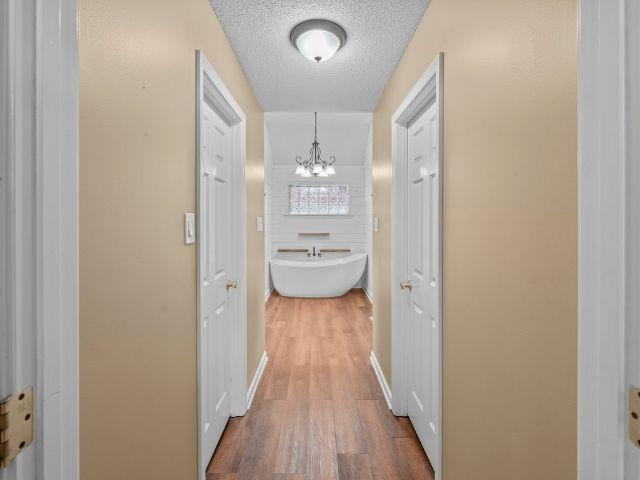 4742 Molsonwood Dr Property Photo 21