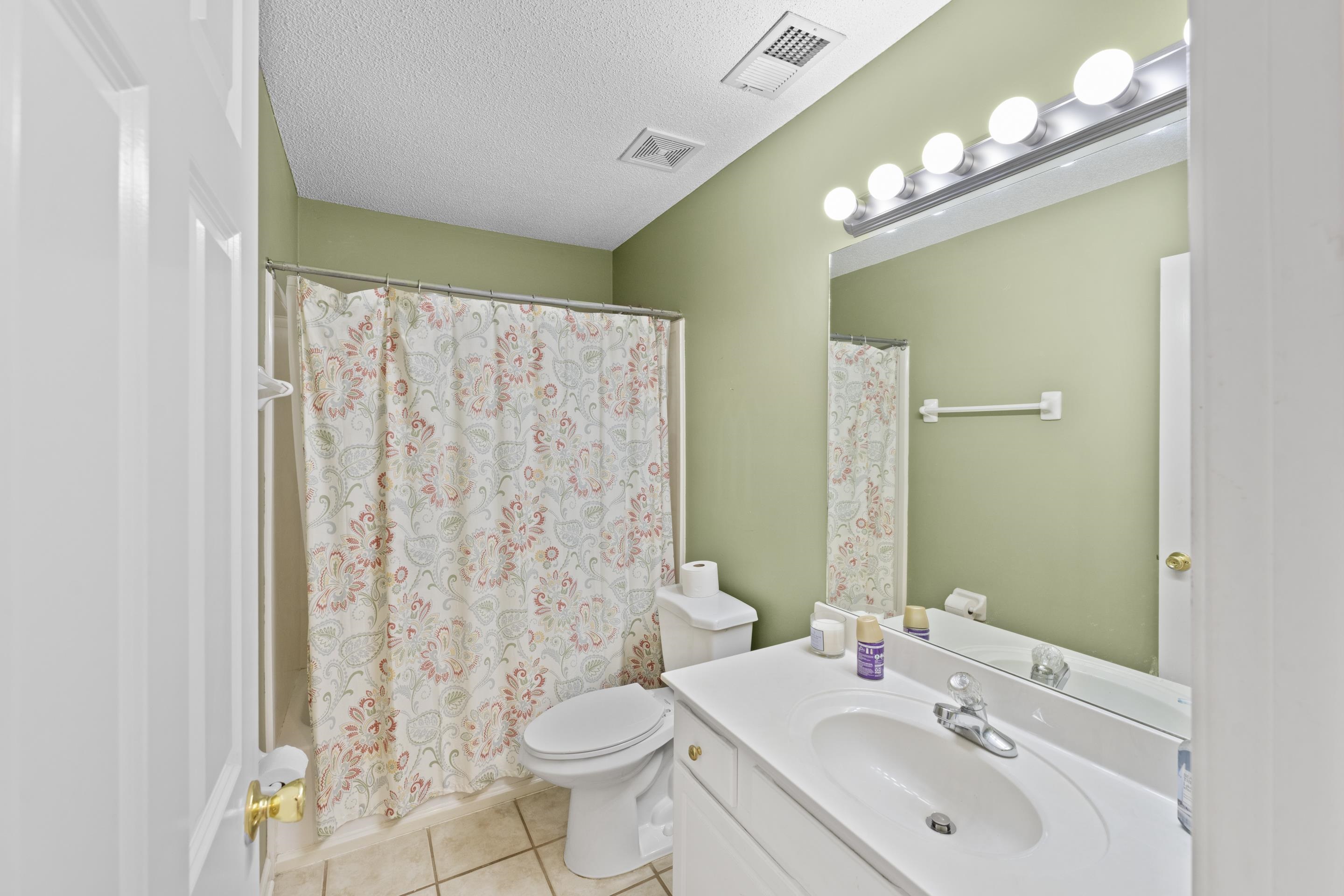 4742 Molsonwood Dr Property Photo 26