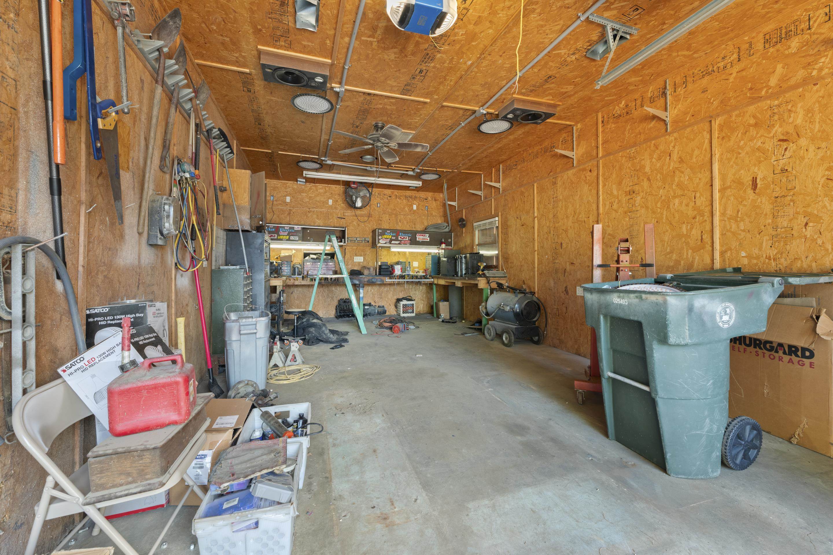 4742 Molsonwood Dr Property Photo 38