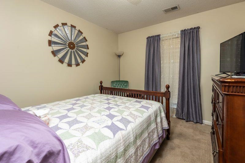 4397 Bradford Dr Property Photo 15