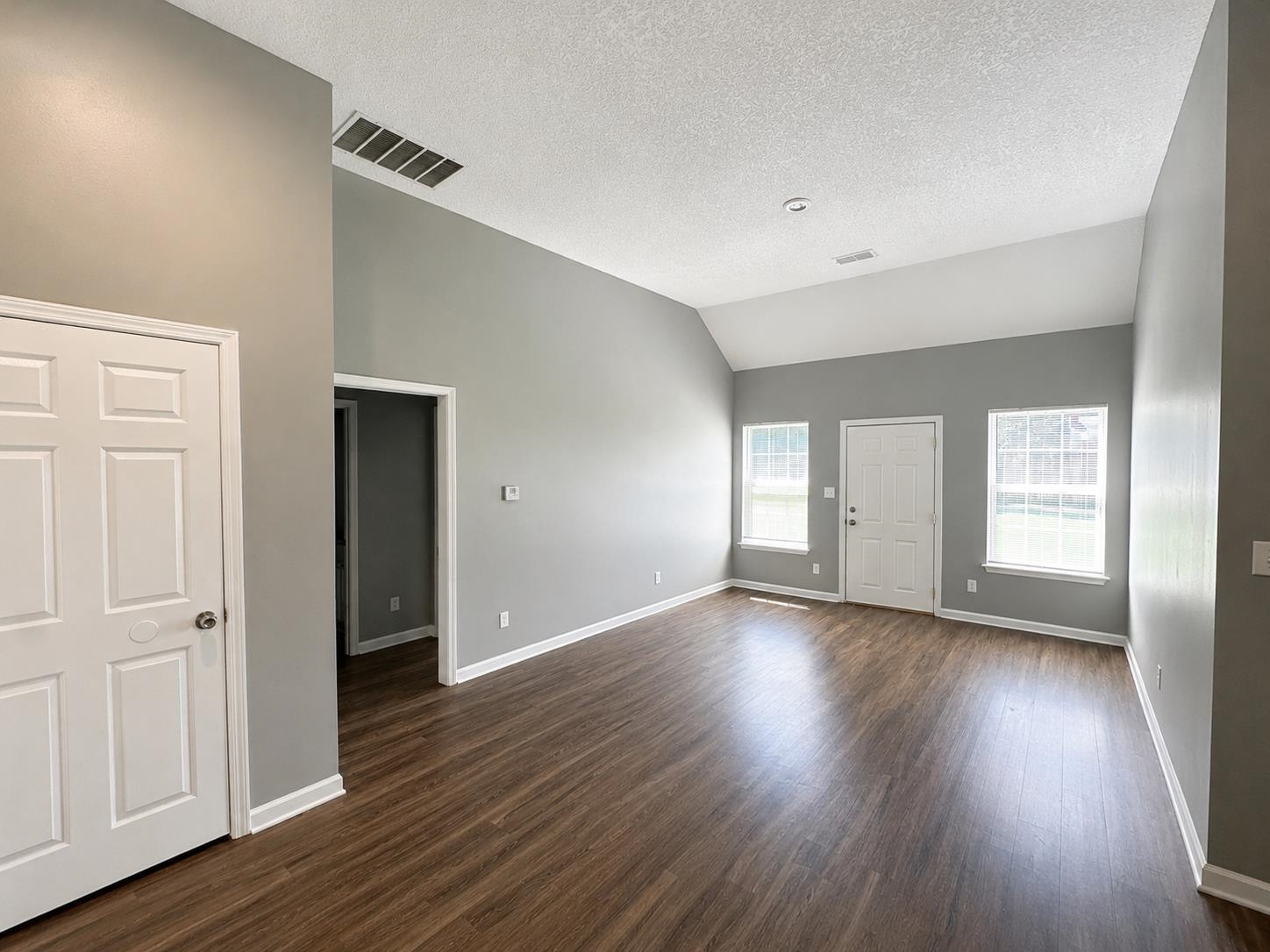 3835 Bowen Ave Property Photo 5