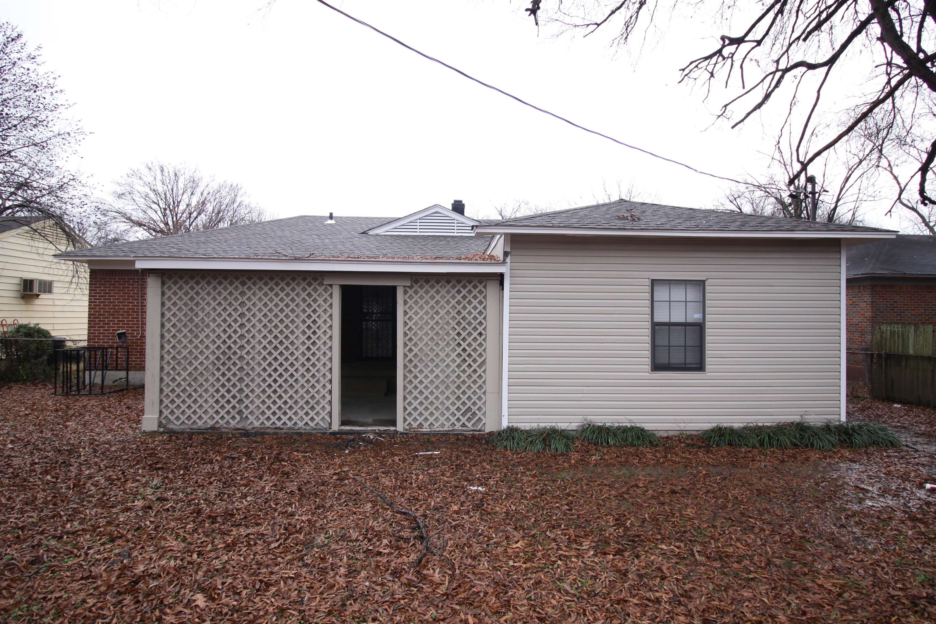 1749 S Perkins Rd Property Photo 6