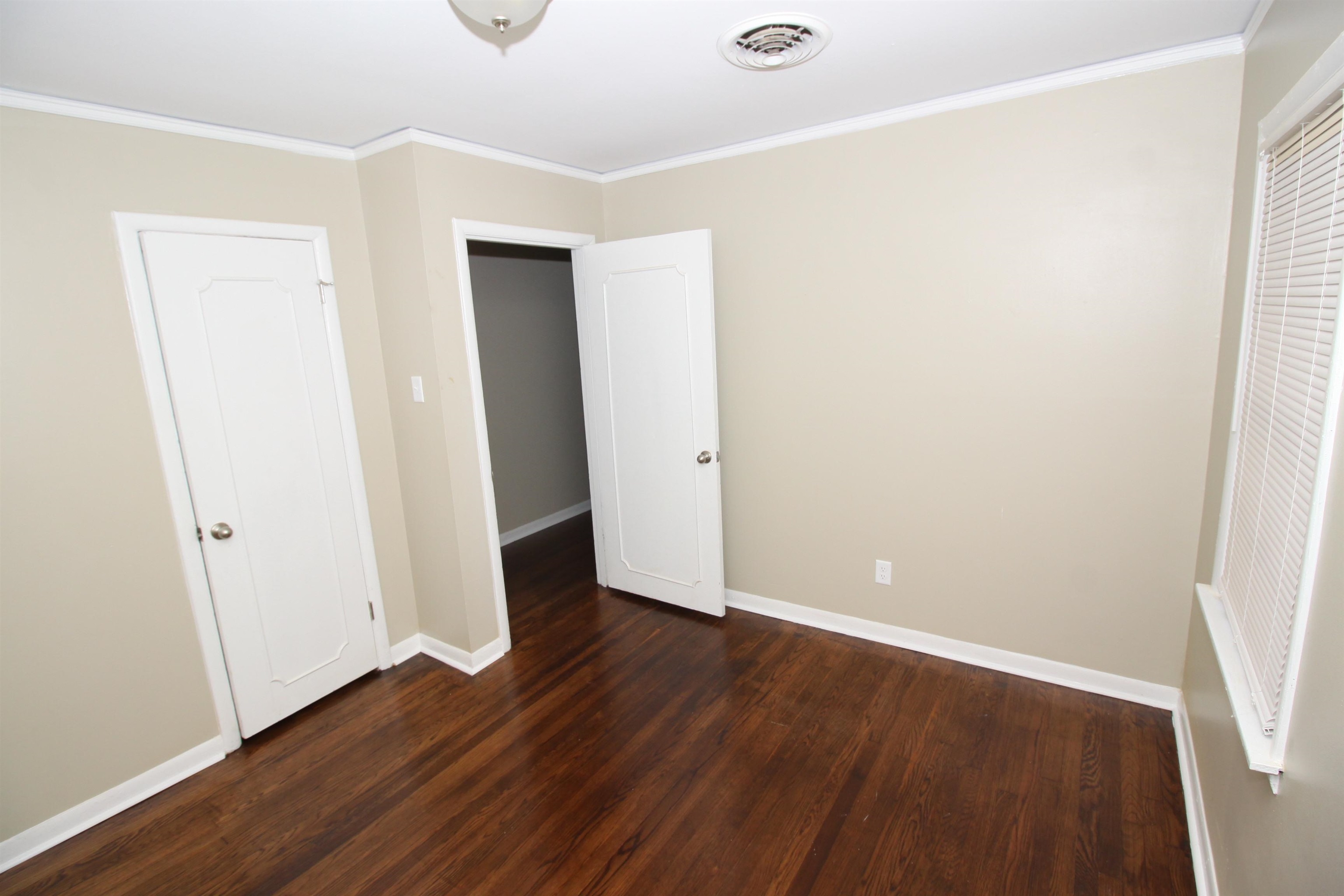 1749 S Perkins Rd Property Photo 17