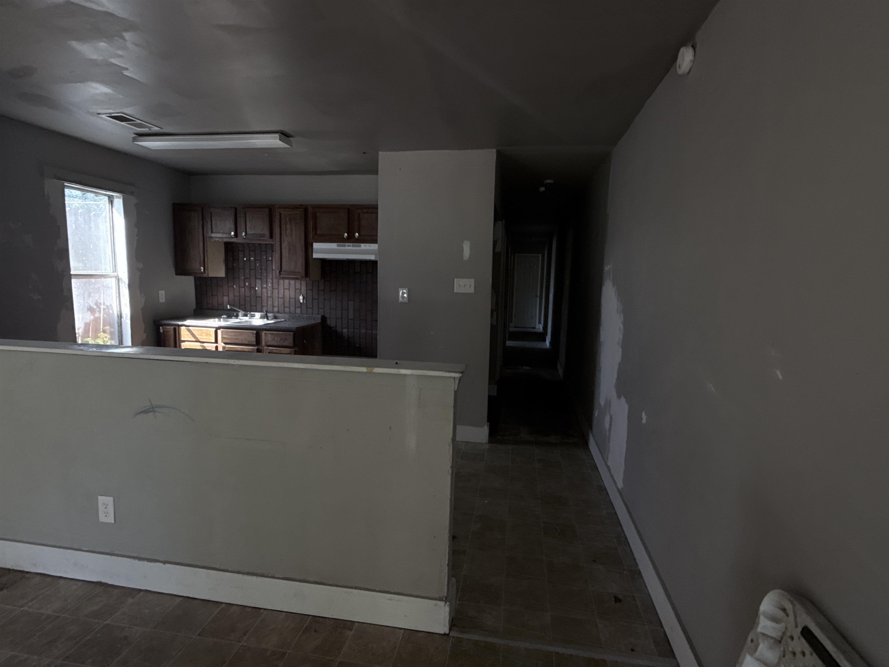 324 Gannts St A Property Photo 5