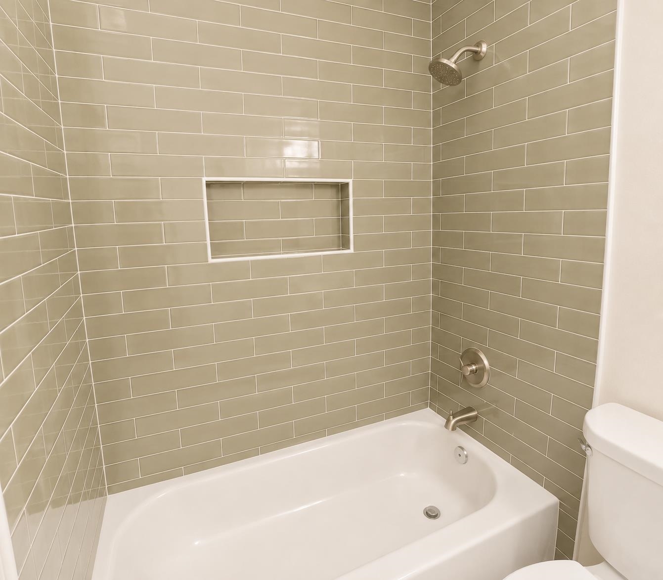 1126 Will Scarlet Rd Property Photo 13