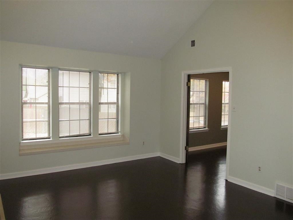 3736 Carnes Ave Property Photo 11