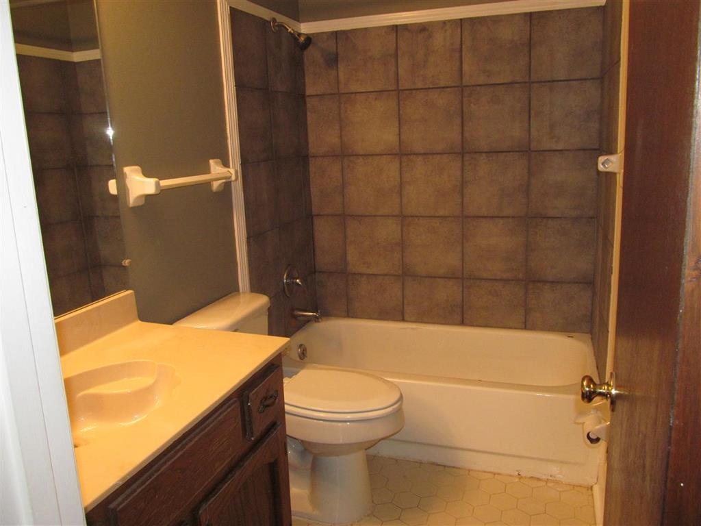 3736 Carnes Ave Property Photo 23