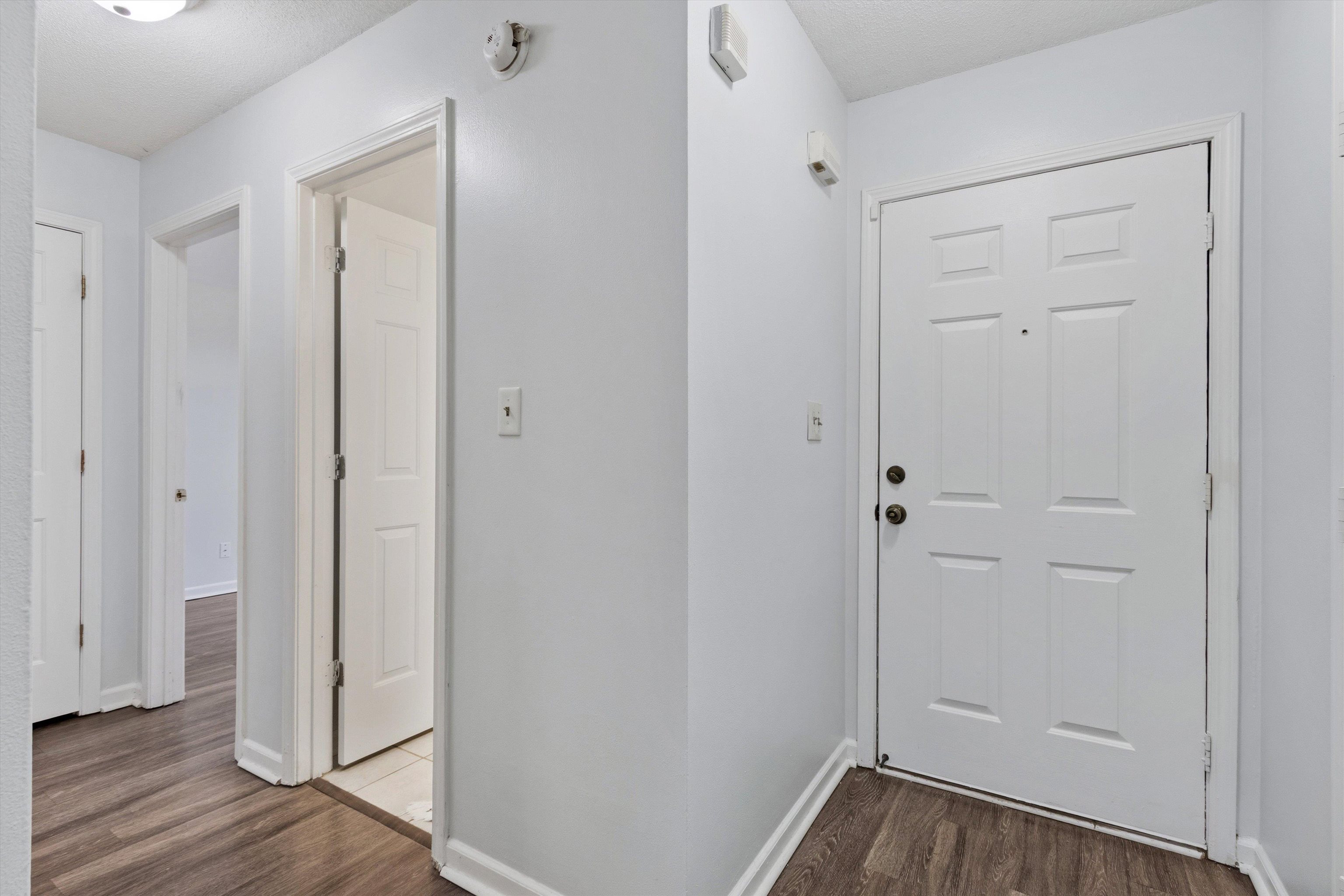 7267 Amberly Way Dr Property Photo 5
