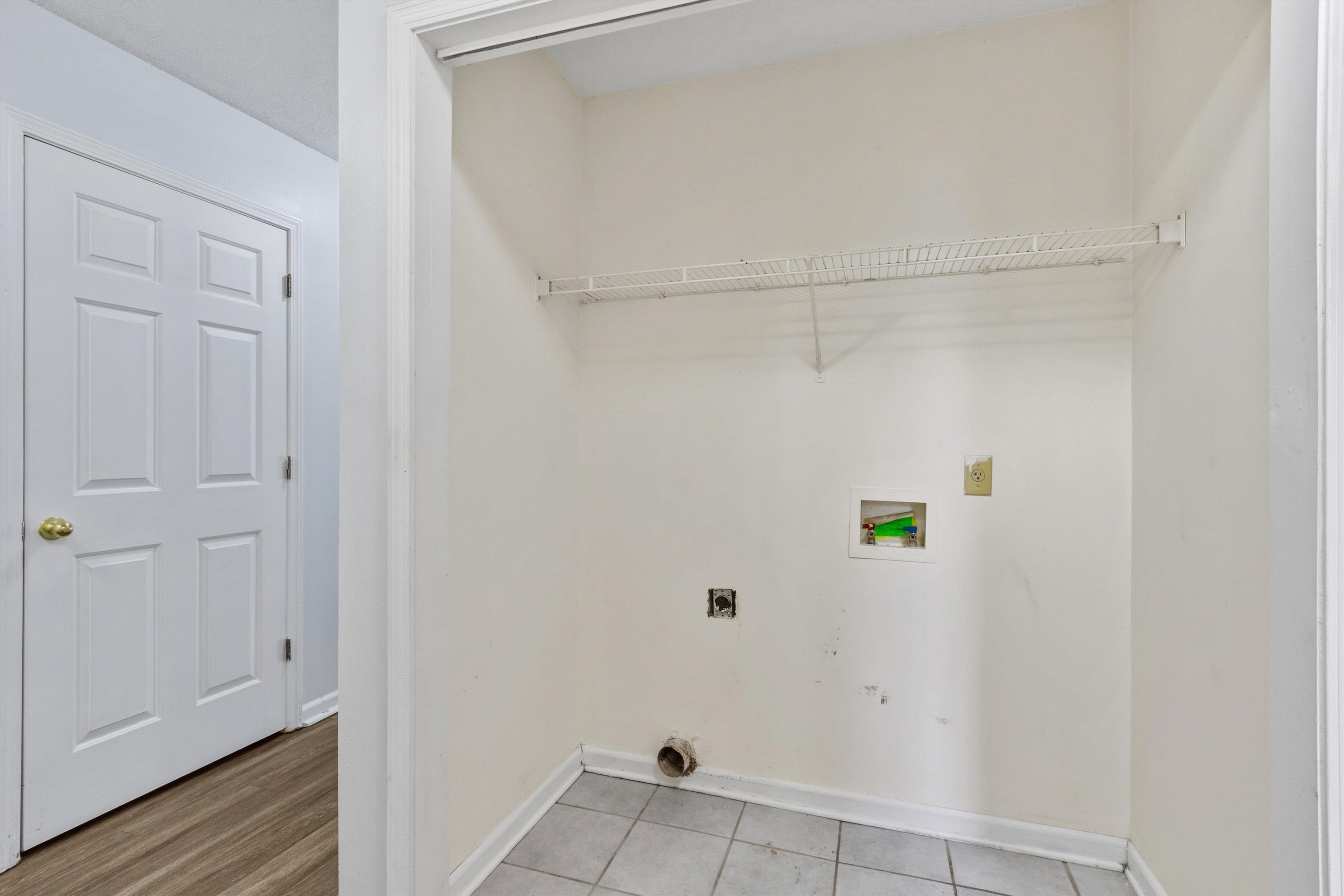 7267 Amberly Way Dr Property Photo 12