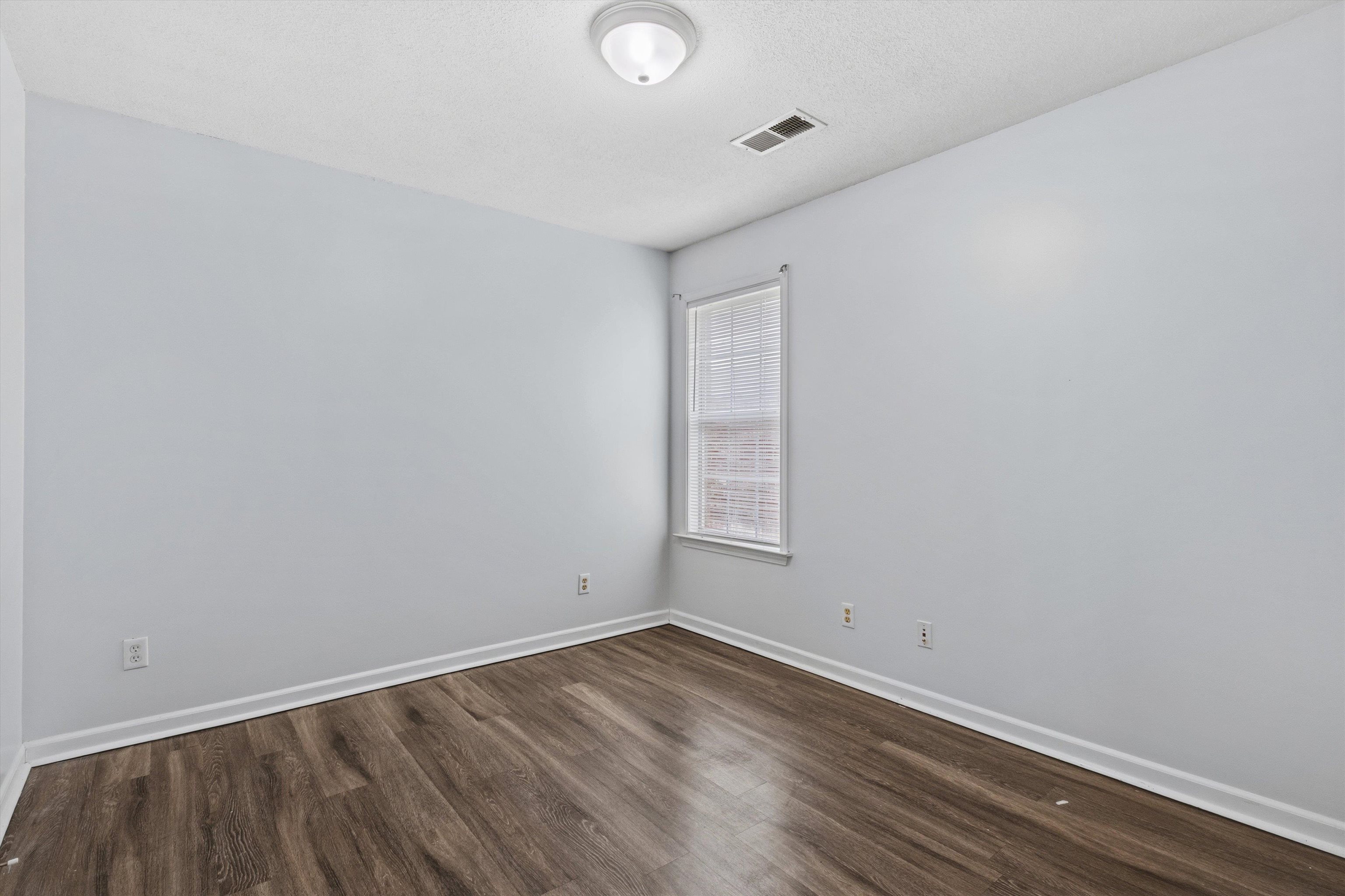 7267 Amberly Way Dr Property Photo 19