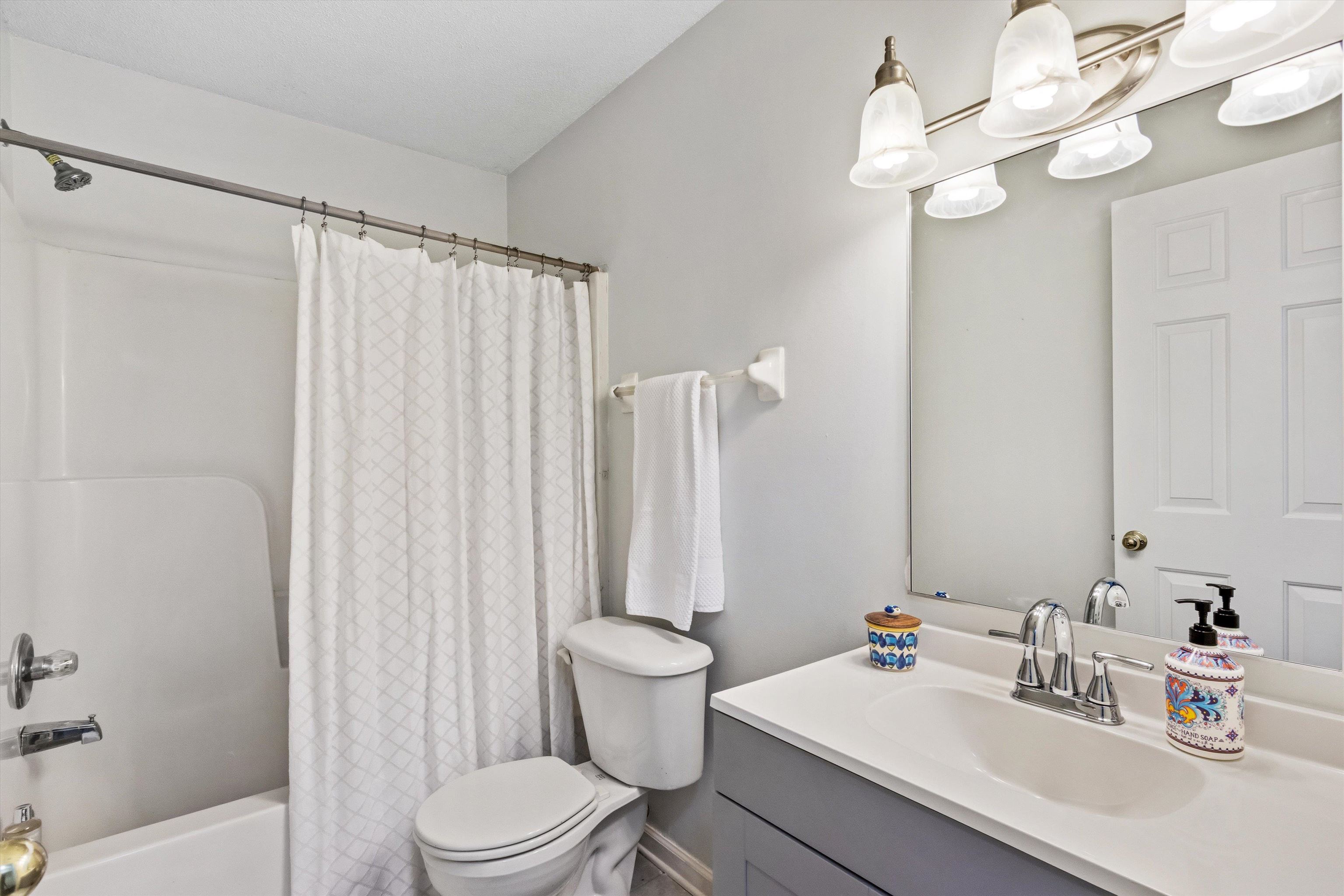 7267 Amberly Way Dr Property Photo 21