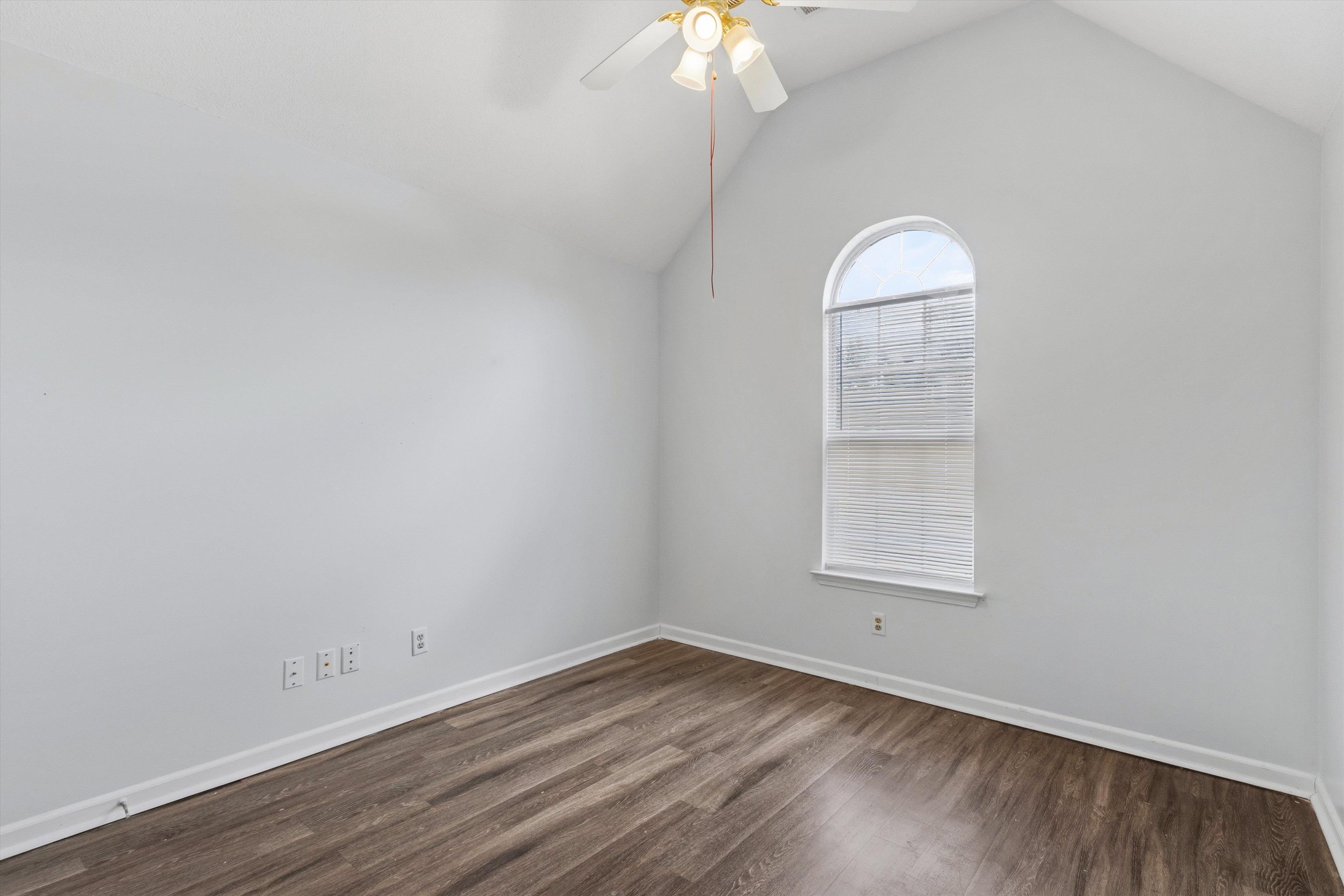7267 Amberly Way Dr Property Photo 22