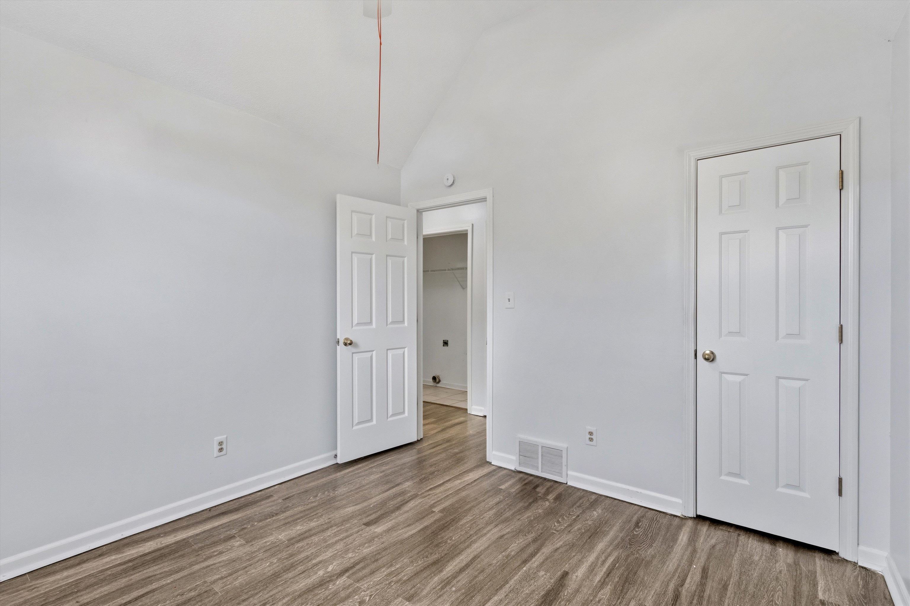 7267 Amberly Way Dr Property Photo 23