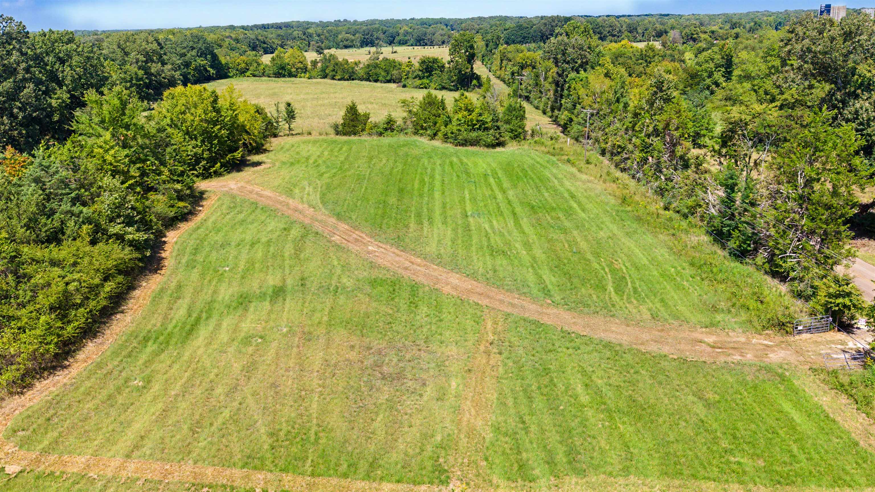 3350 Fisherville Rd Property Photo 10