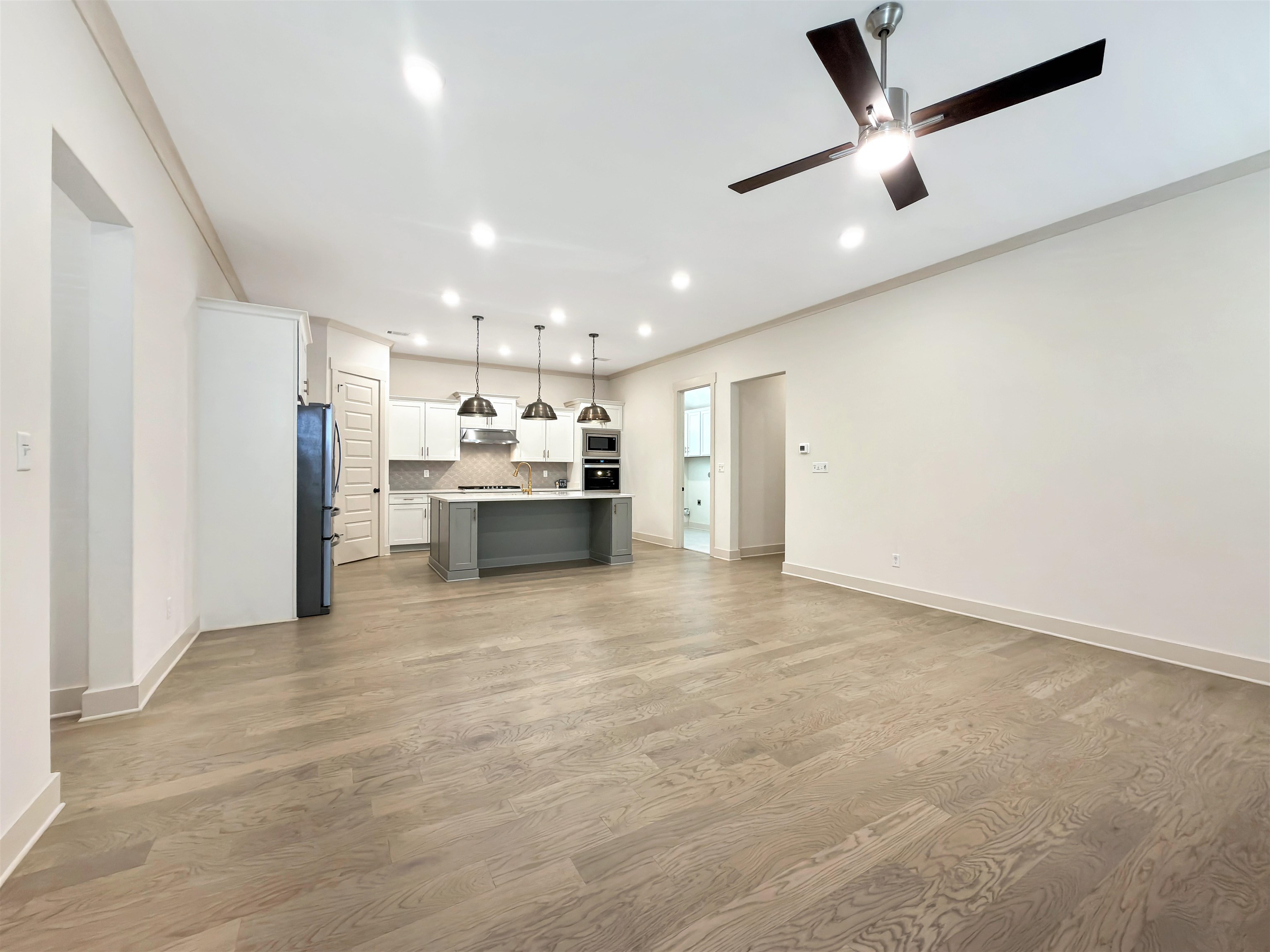 5592 Gerber Rd Property Photo 6