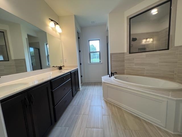 8373 Everly Meadows Dr Property Photo 7