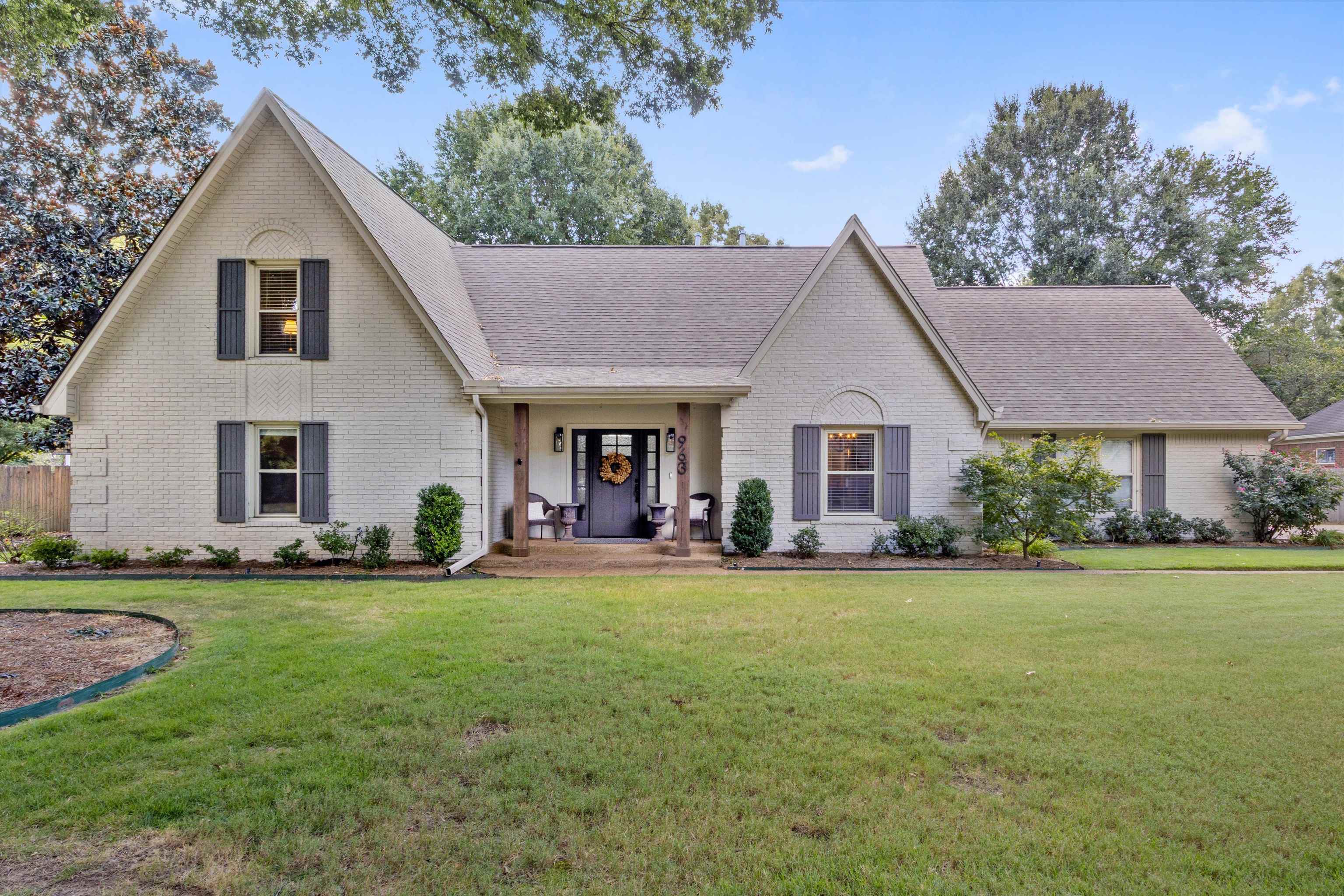 963 Autumn Oaks Cir Property Photo 1