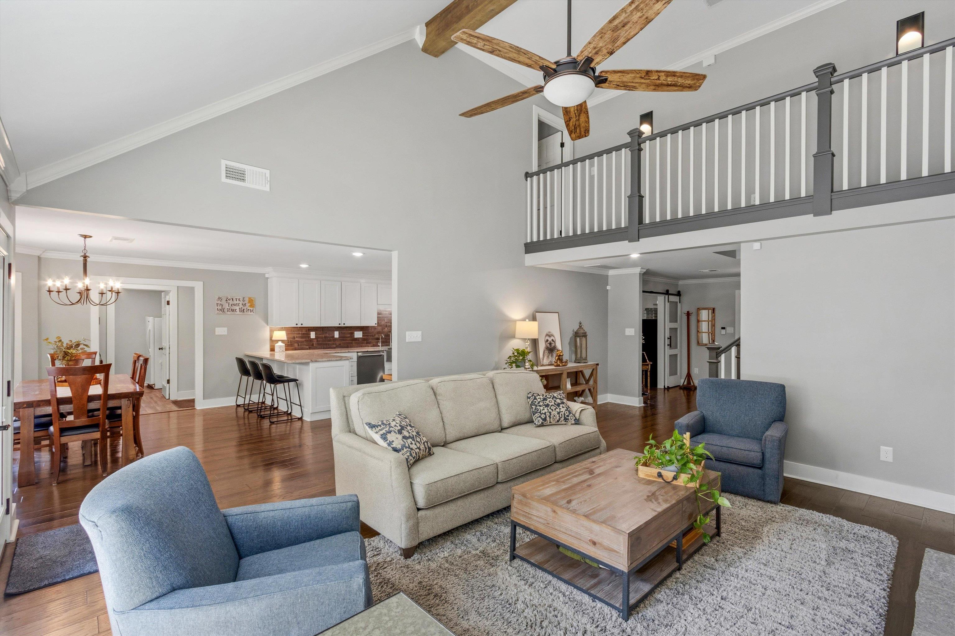 963 Autumn Oaks Cir Property Photo 8