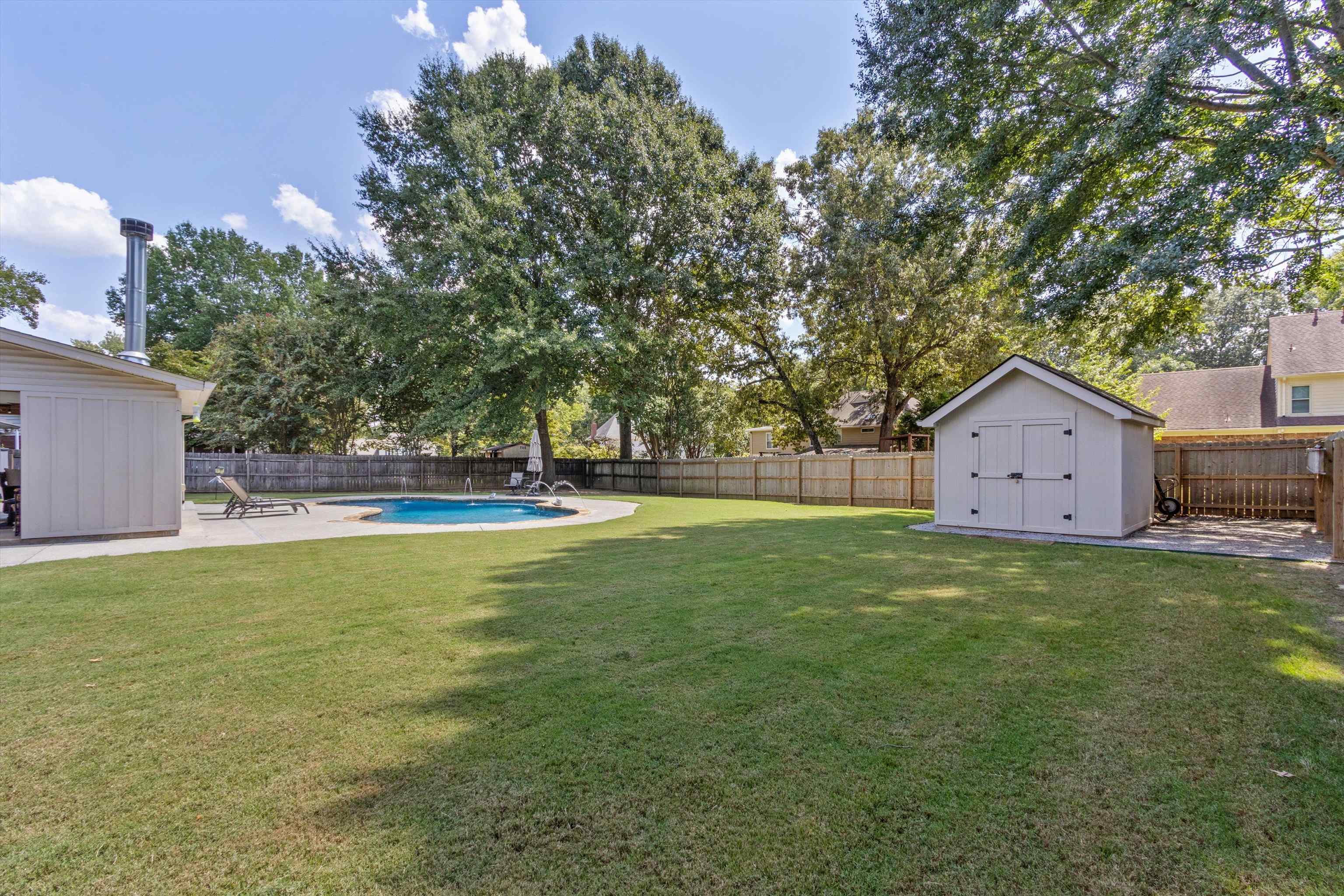 963 Autumn Oaks Cir Property Photo 26