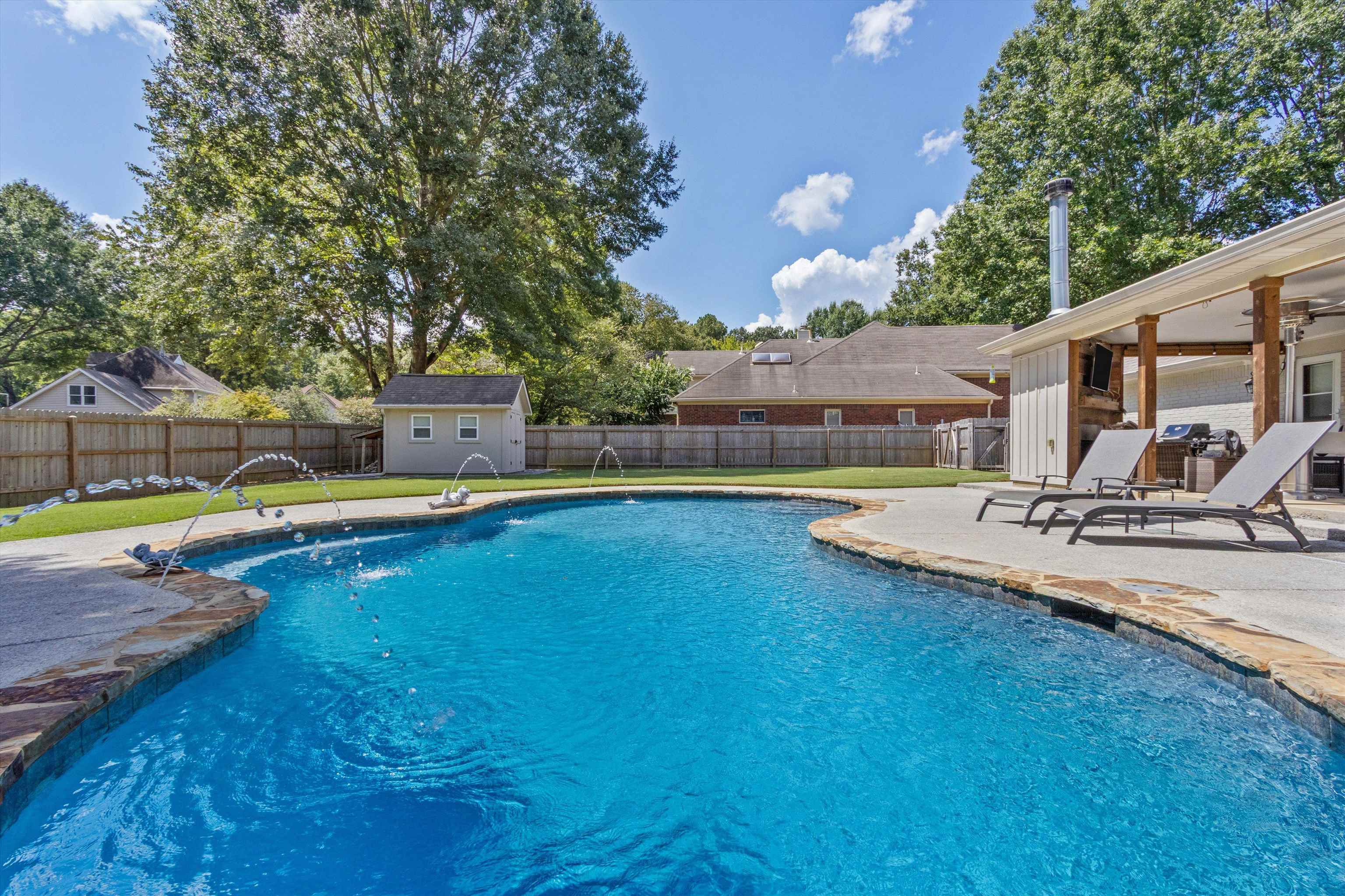 963 Autumn Oaks Cir Property Photo 27